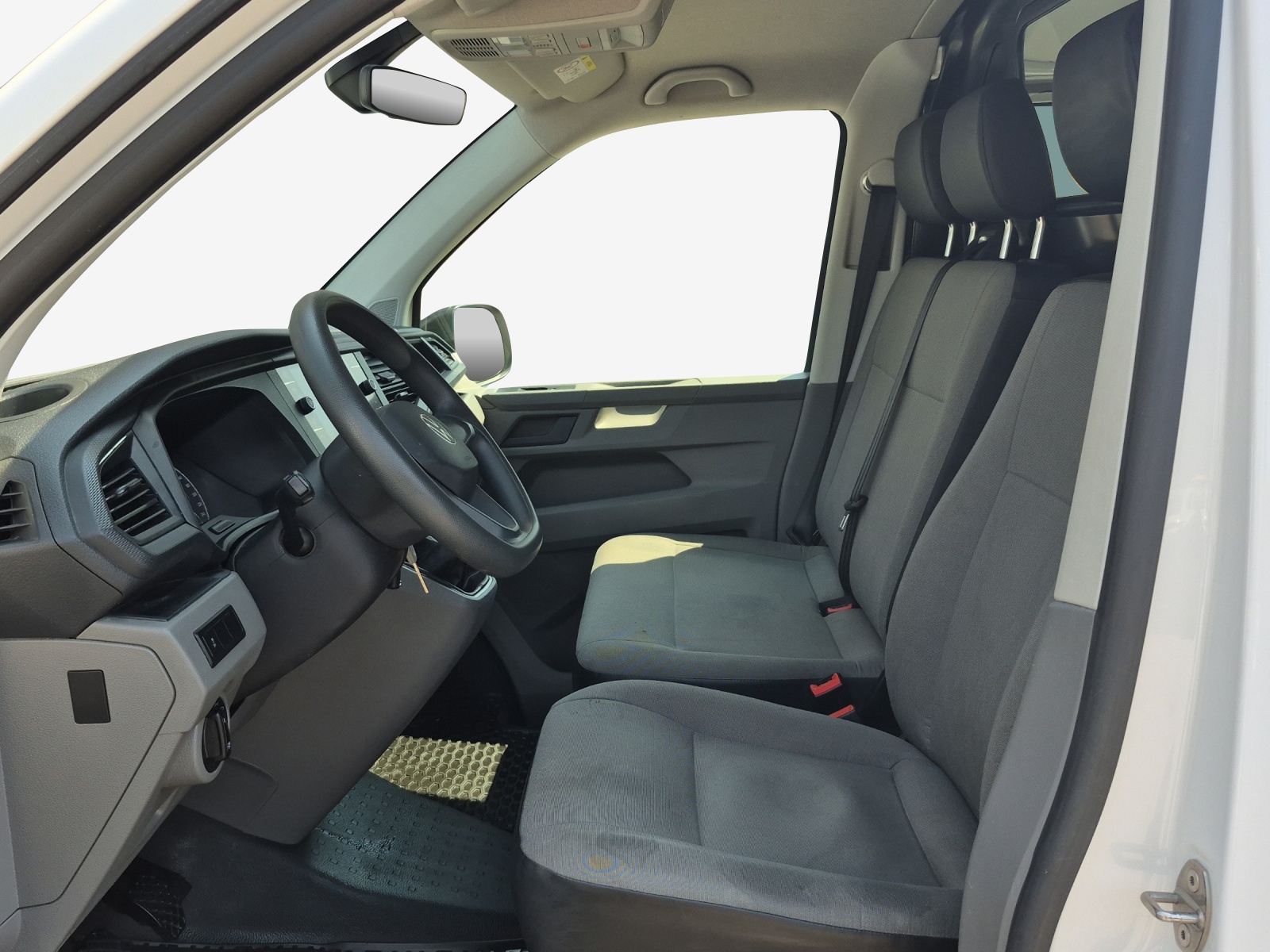 VW T6.1 2.0 TDI 4Motion-image-7