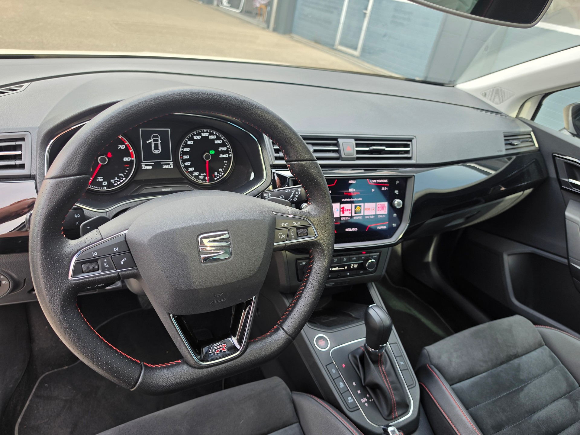 SEAT Ibiza 1.0 EcoTSI FR DSG-image-10