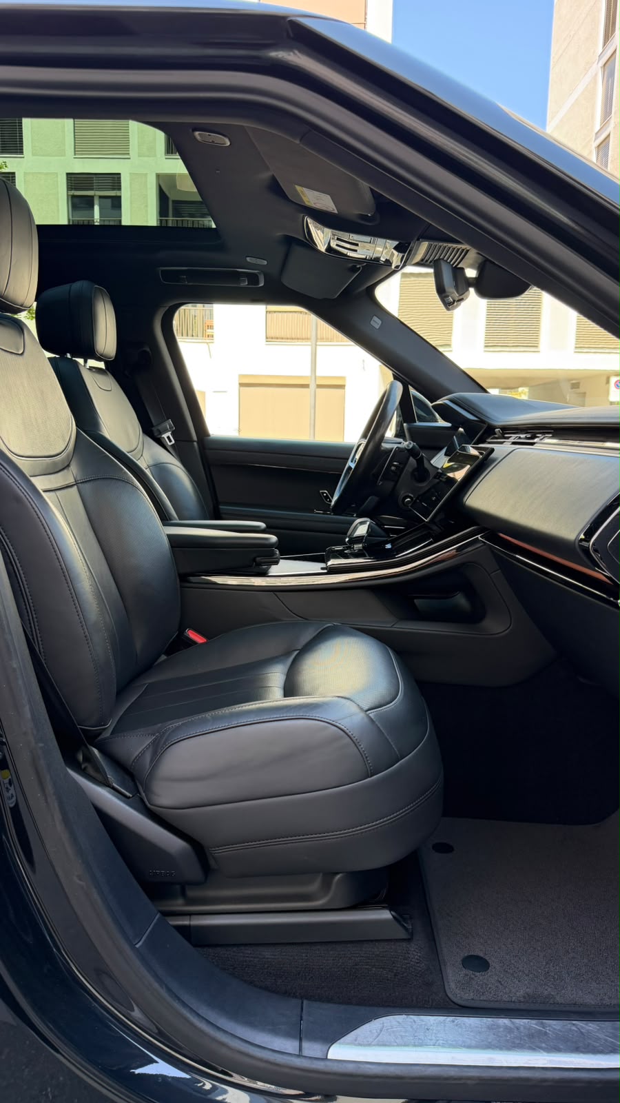 LAND ROVER Range Rover Sport D250 3.0 TD6 MHEV Dynamic HSE Automatic-image-15