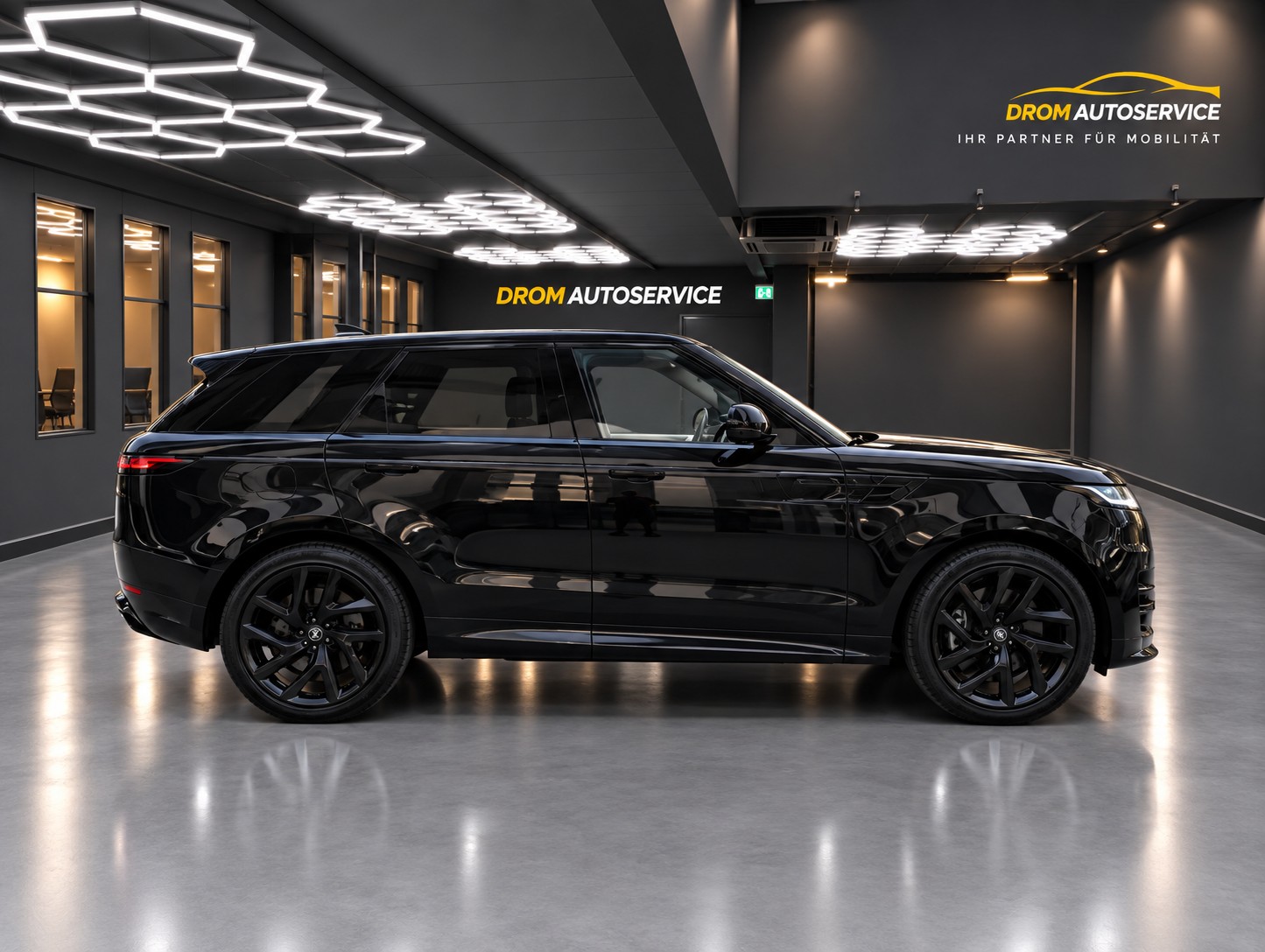 LAND ROVER Range Rover Sport D250 3.0 TD6 MHEV Dynamic HSE Automatic-image-5