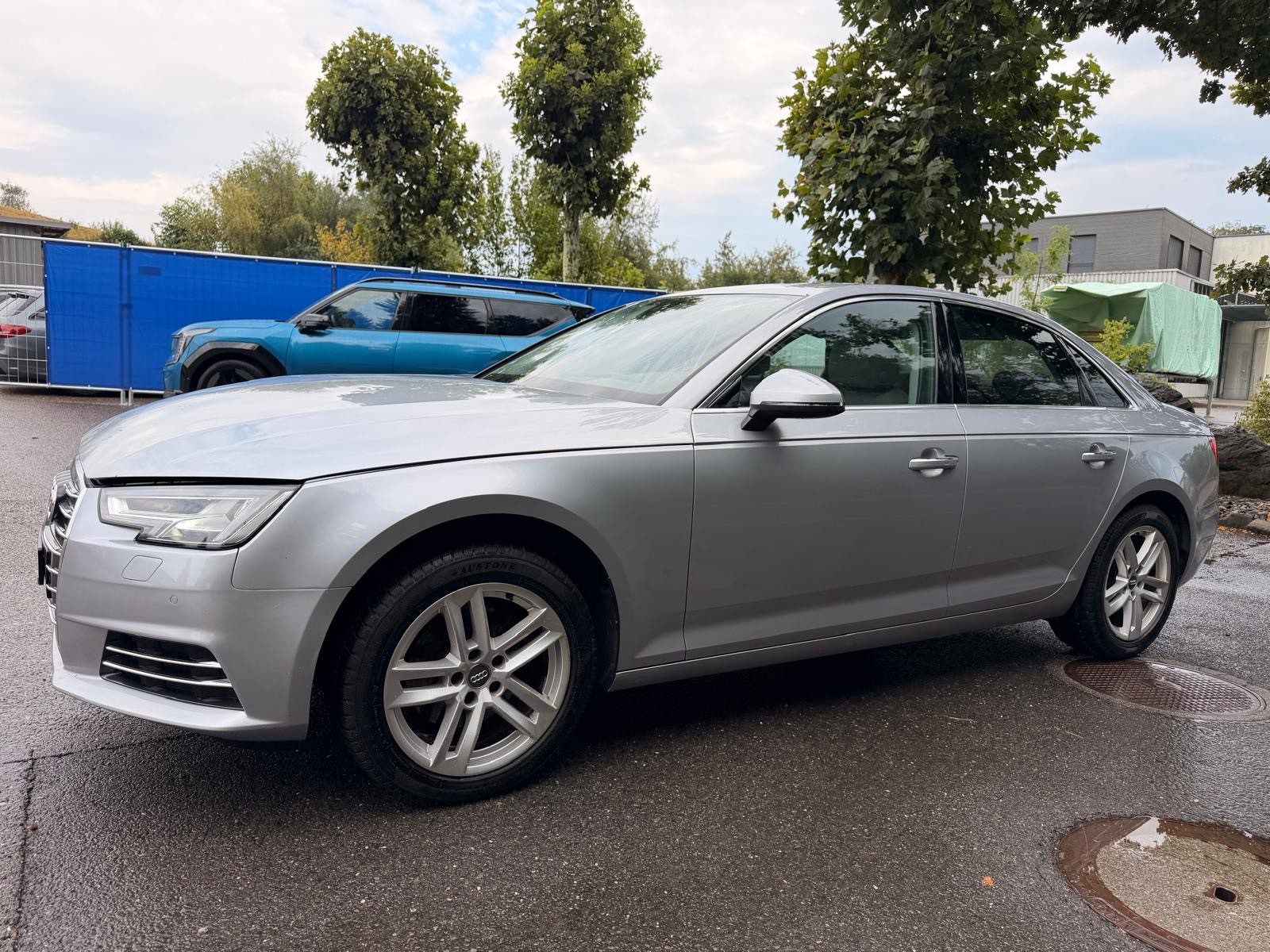 AUDI A4 Limousine 2.0 TFSI Design-image-0
