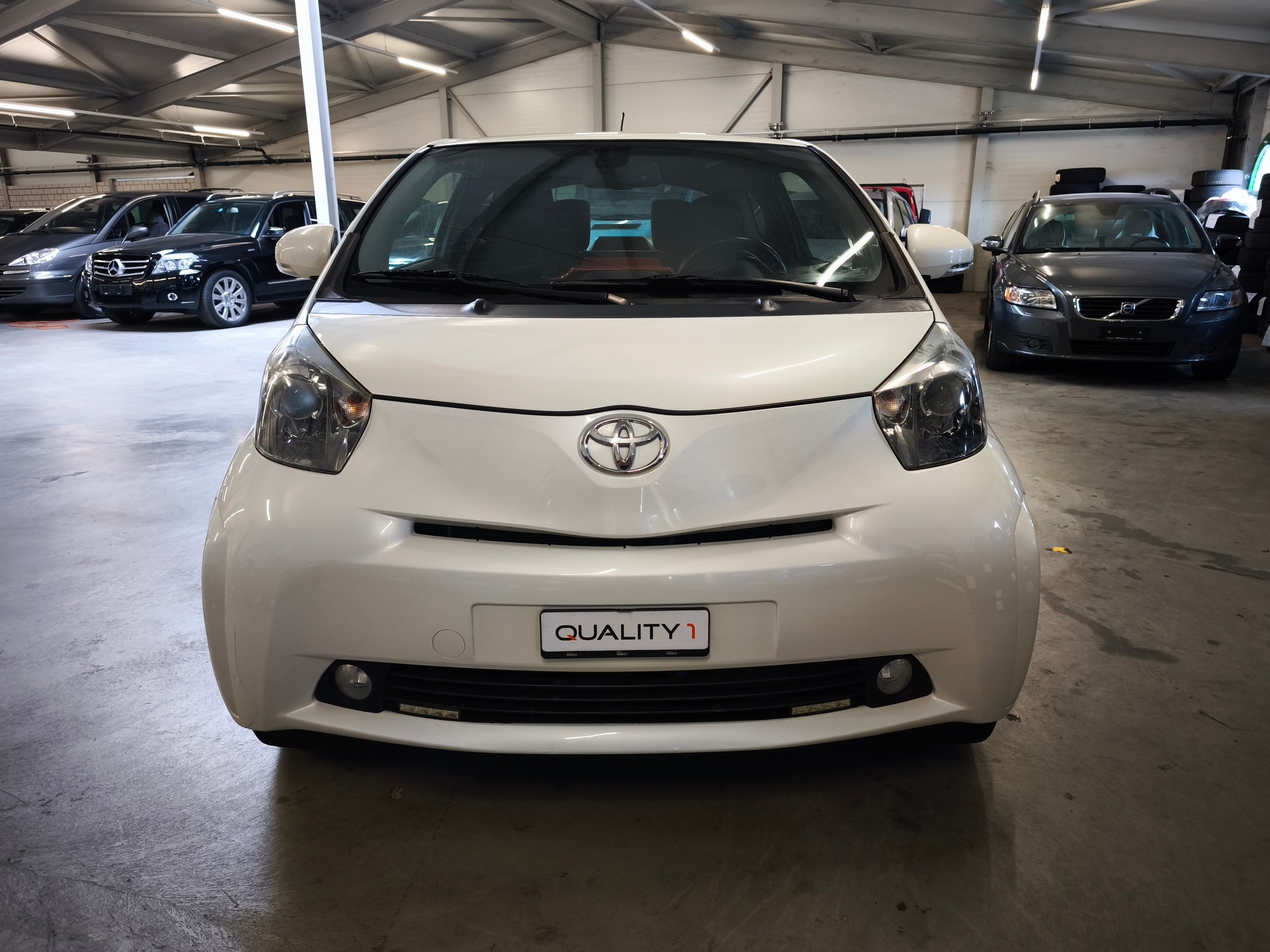 TOYOTA iQ 1.0 VVT-i Linea Sol Multidrive