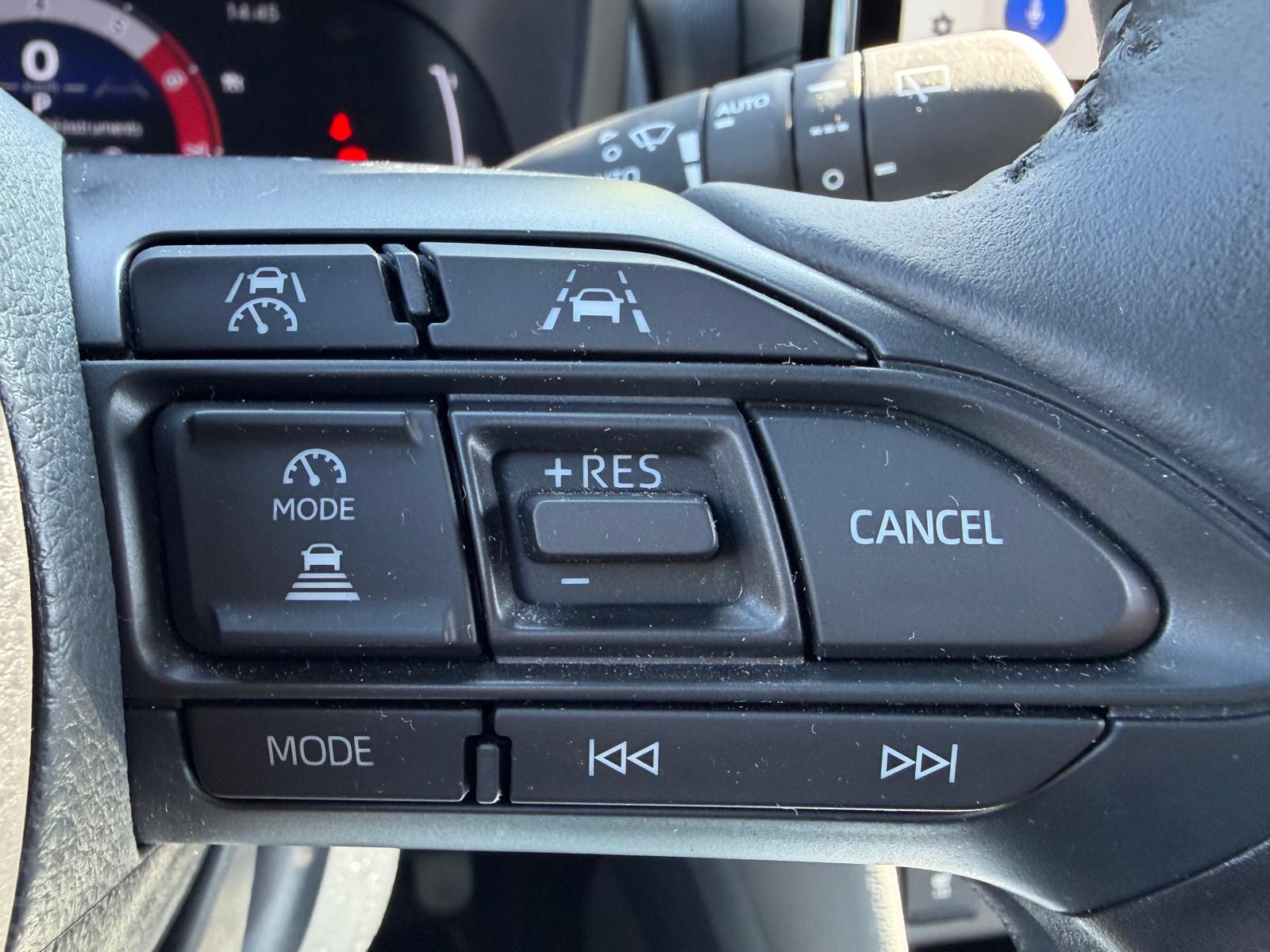 TOYOTA Yaris Cross 1.5 Trend e-CVT-image-15