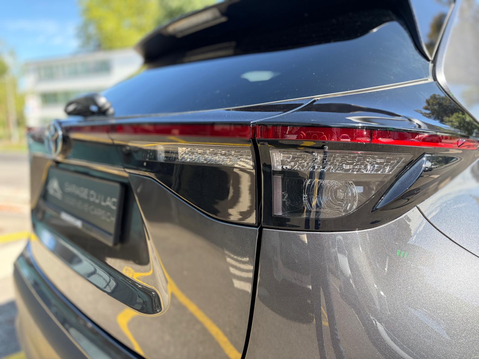 TOYOTA Yaris Cross 1.5 Trend e-CVT-image-5