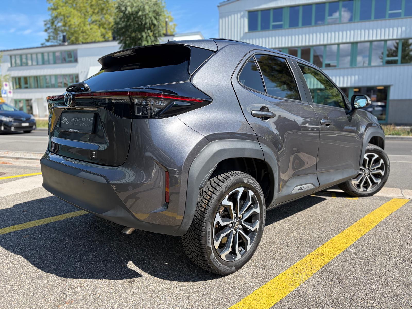 TOYOTA Yaris Cross 1.5 Trend e-CVT-showroom-element-3