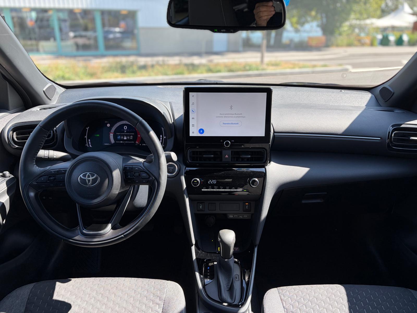 TOYOTA Yaris Cross 1.5 Trend e-CVT-image-7