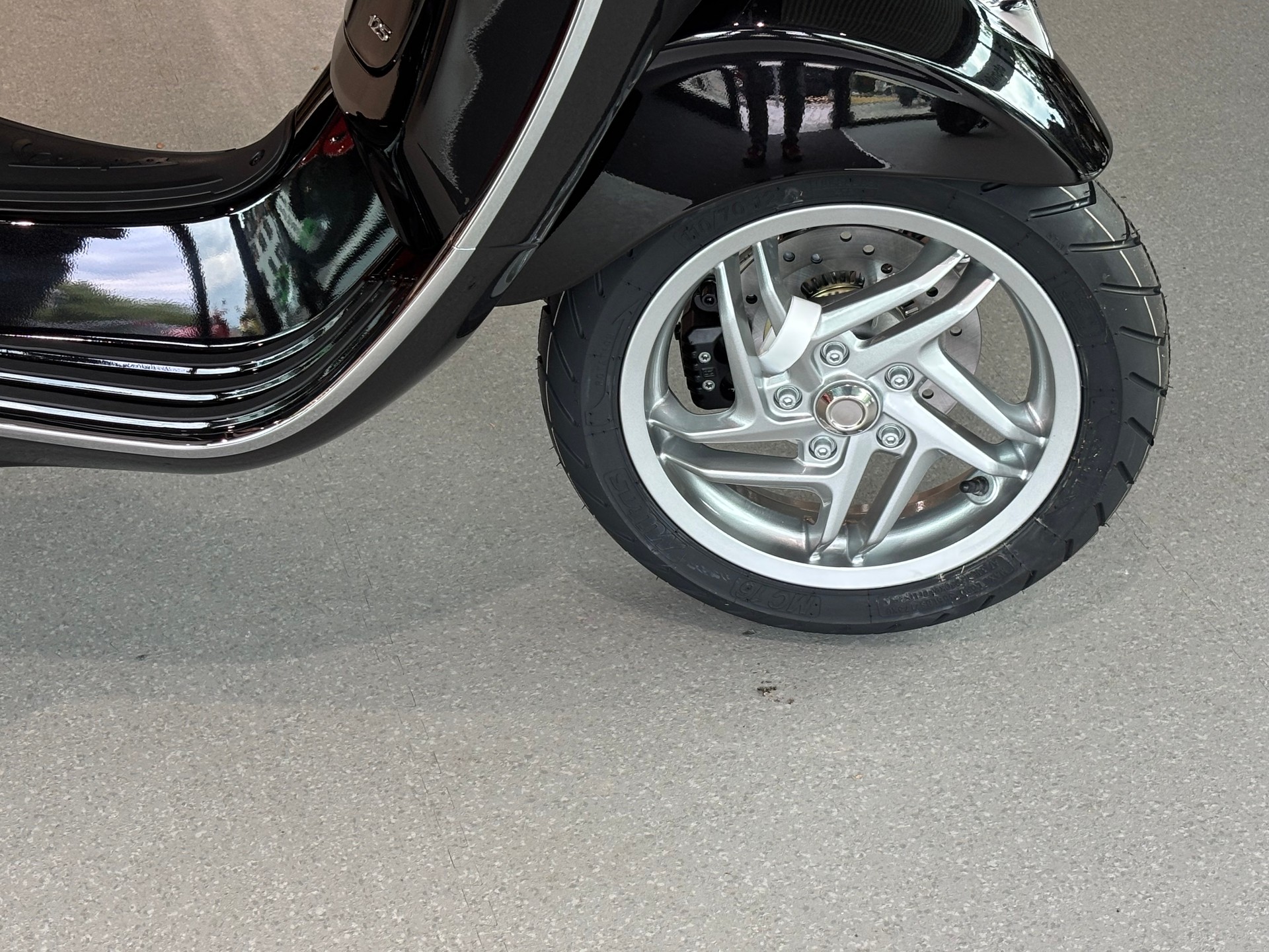 PIAGGIO Vespa Primavera 125 Euro 5+-image-6
