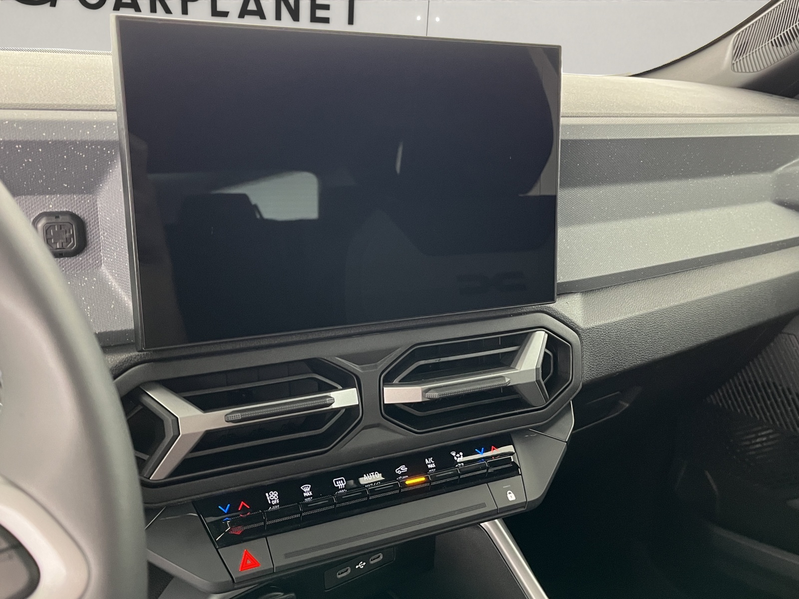 DACIA Bigster 1.2 Hybrid Journey 4WD-image-11