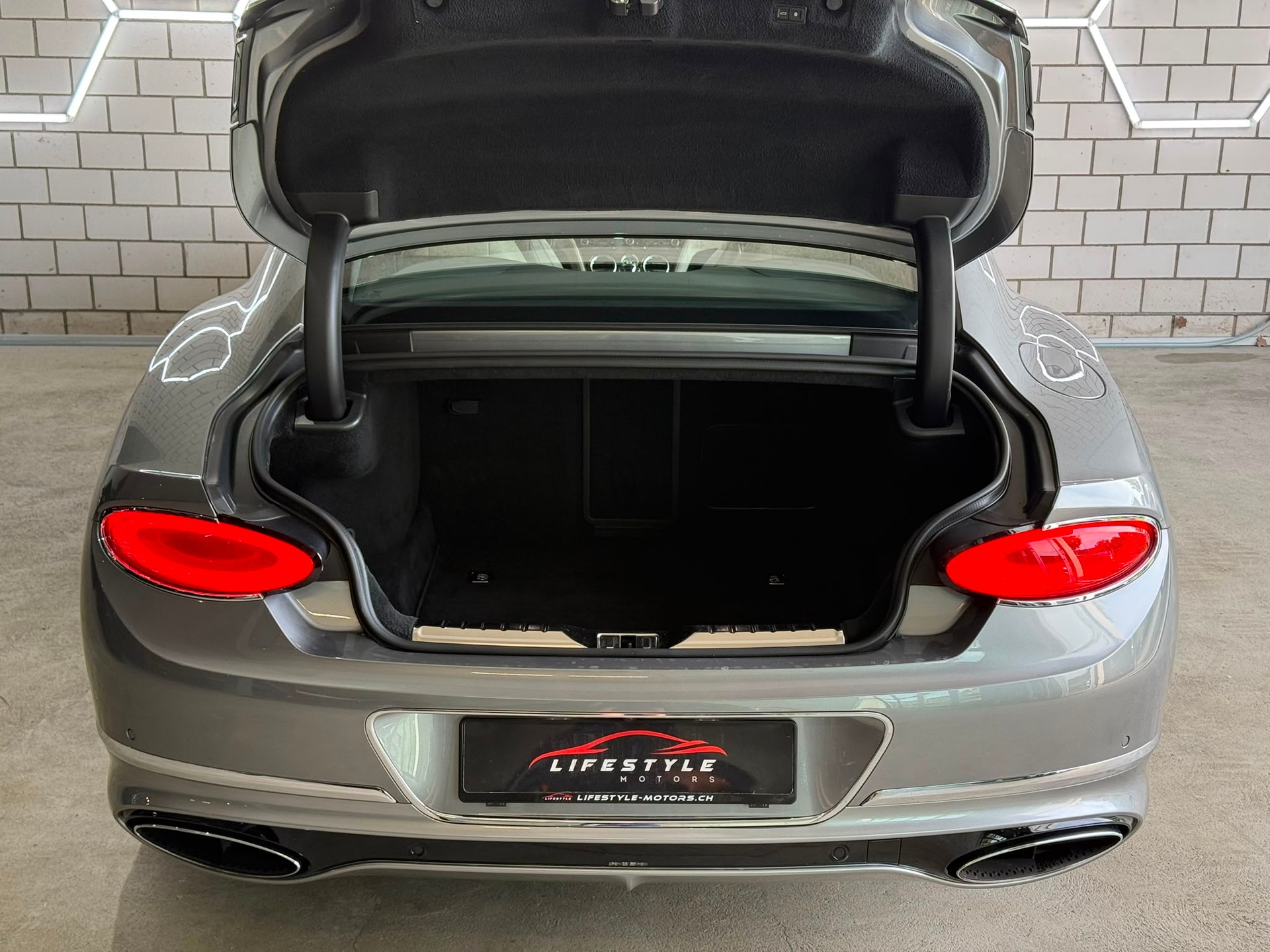 BENTLEY Continental GT 6.0 W12-image-12