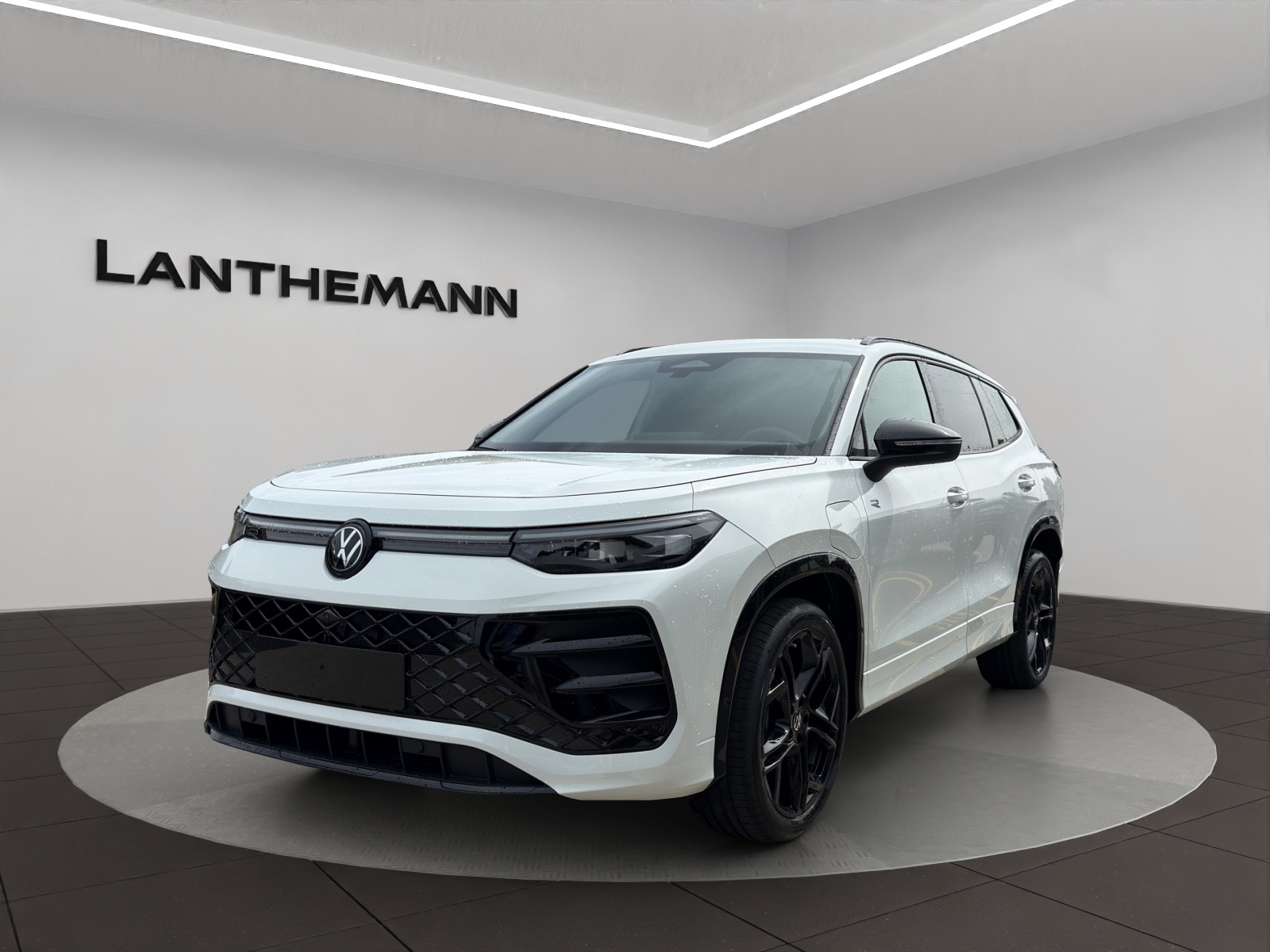 VW Tayron 1.5 TSI evo2 eHybrid R-Line DSG-image-0
