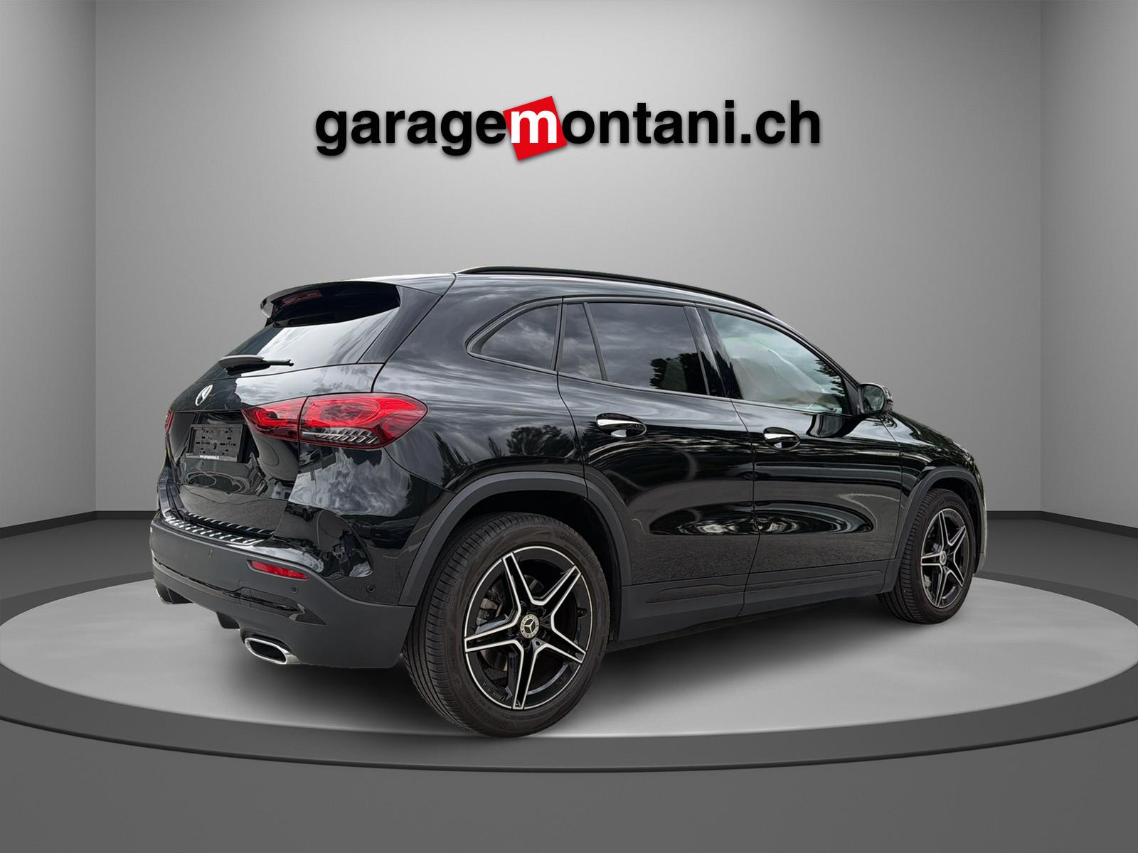 MERCEDES-BENZ GLA 250 AMG Line 4matic-image-2