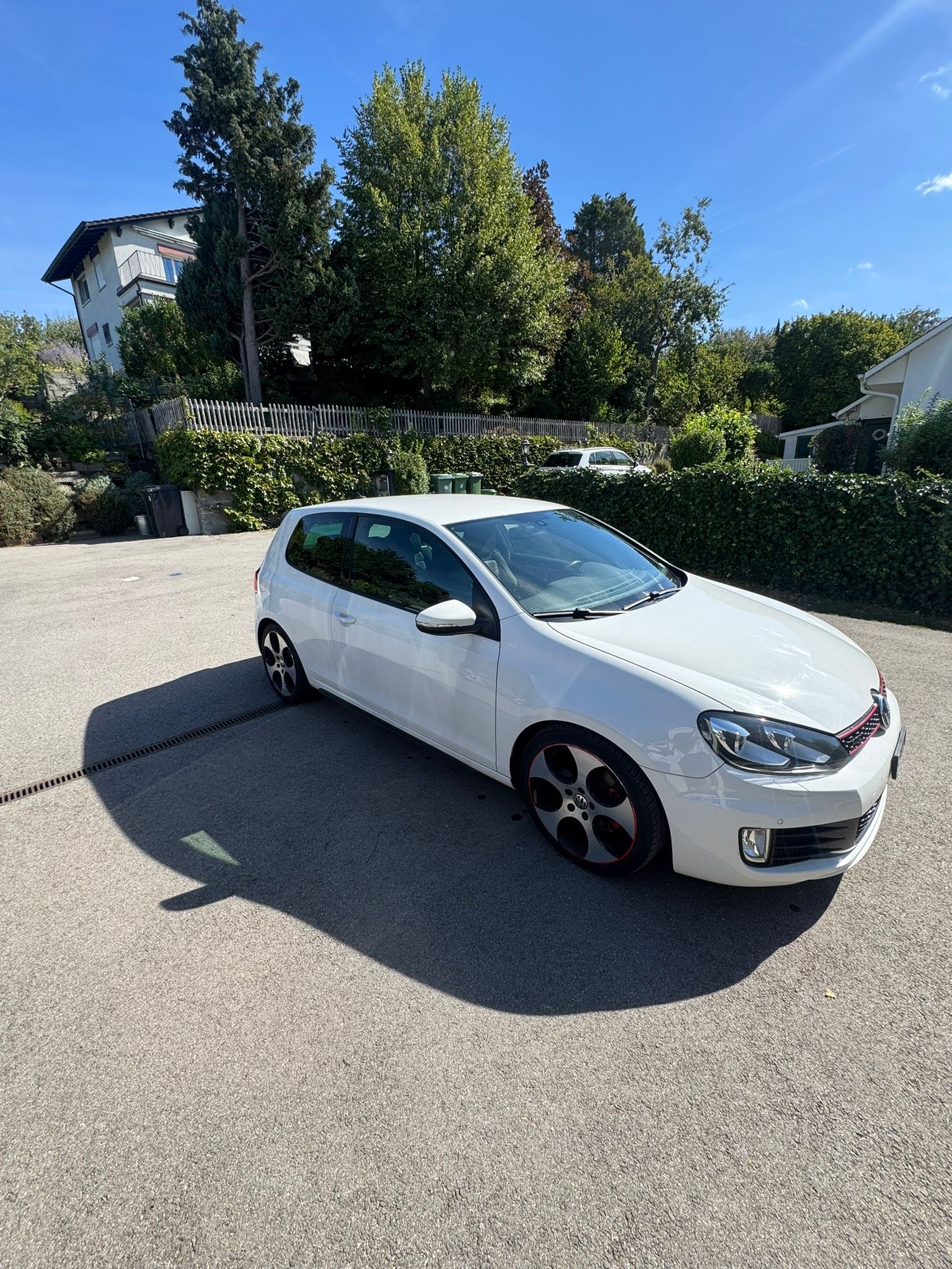 VW GTI-image-2