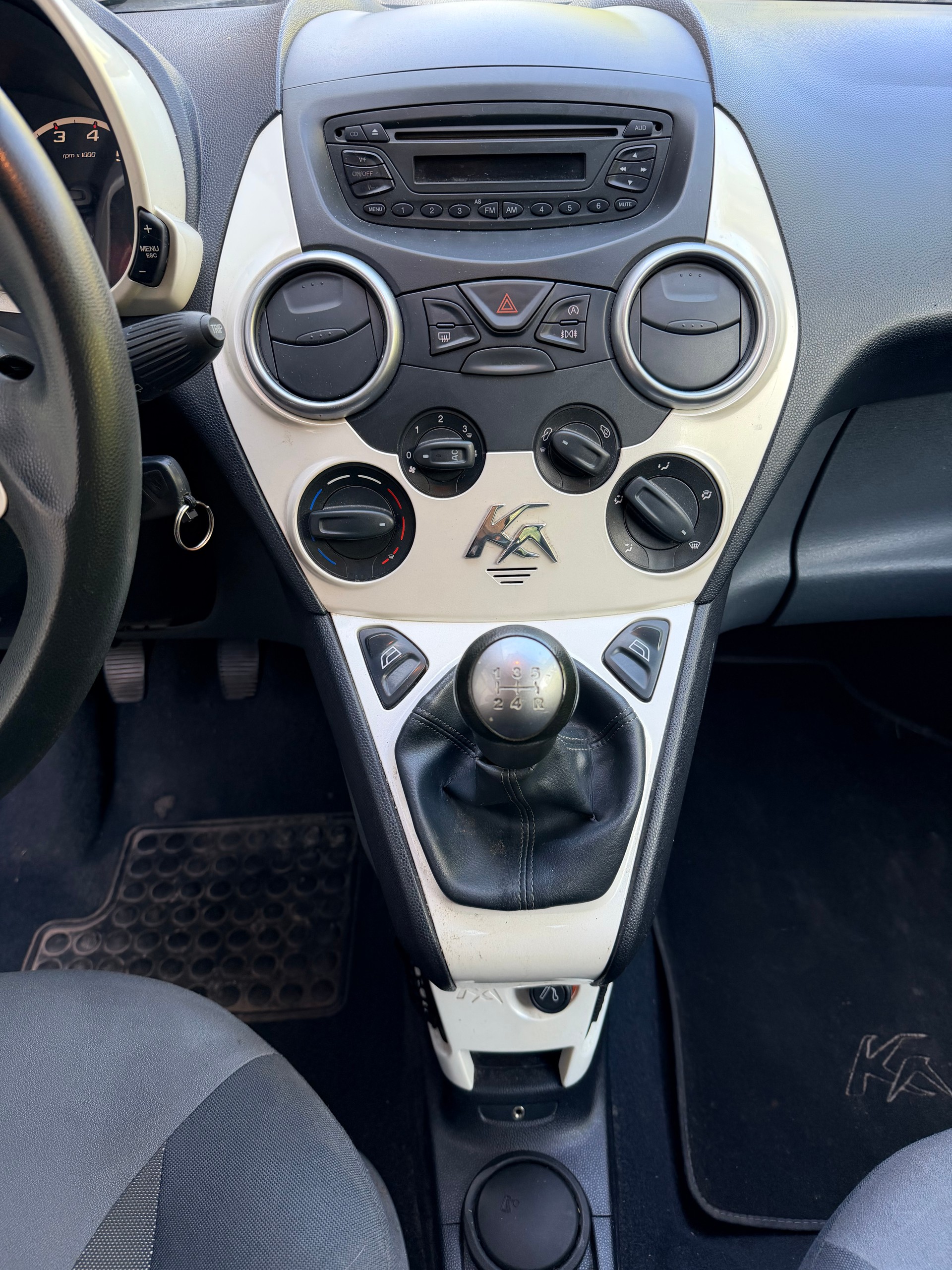 FORD KA 1.25 Trend-image-6