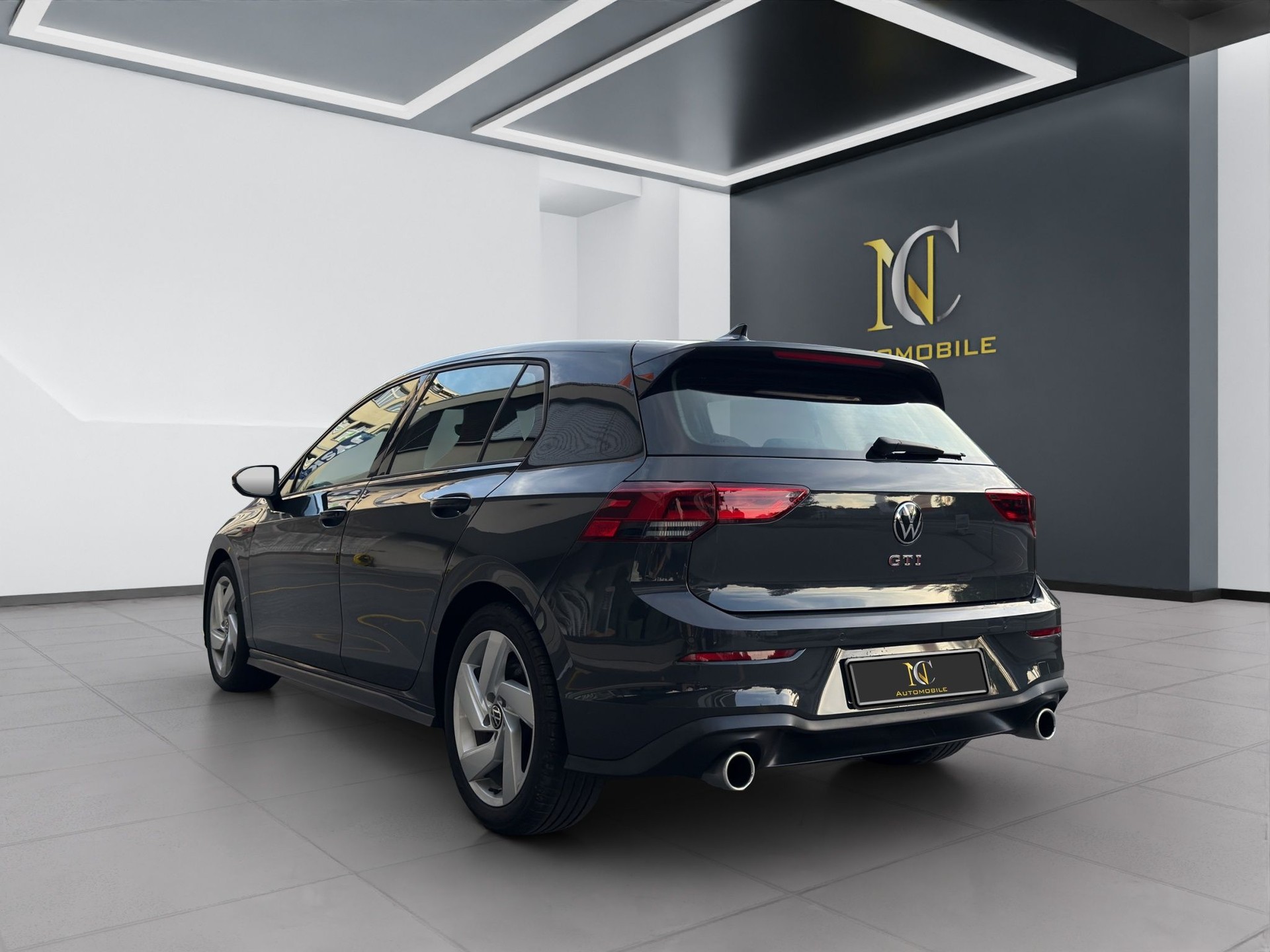 VW Golf 2.0 TSI GTI DSG-image-3