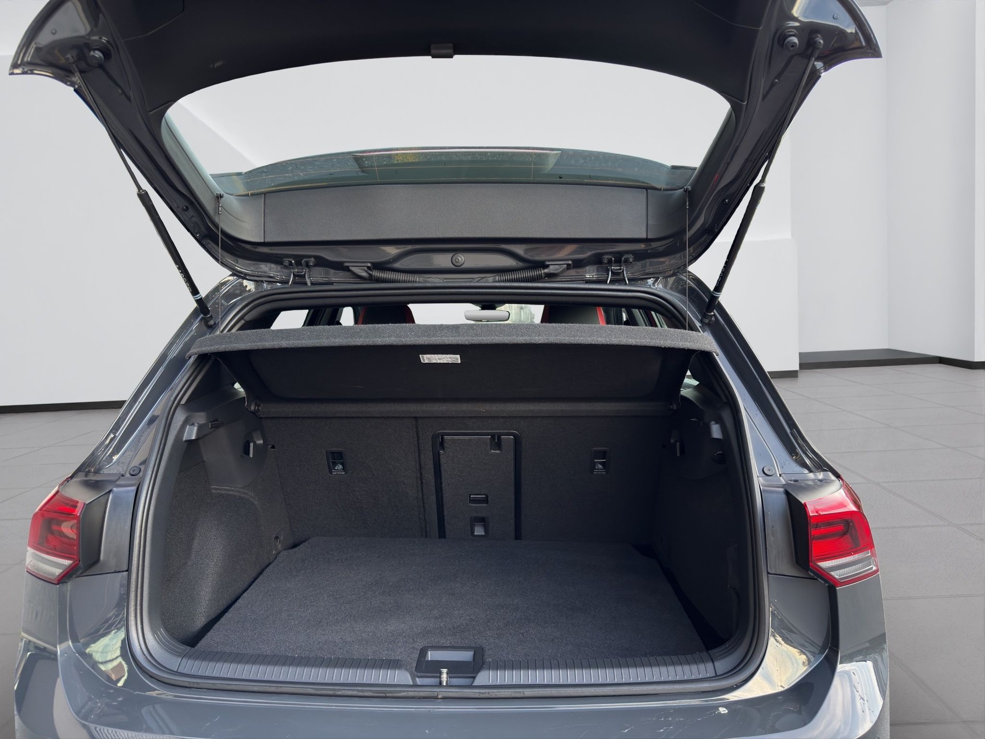 VW Golf 2.0 TSI GTI DSG-image-15