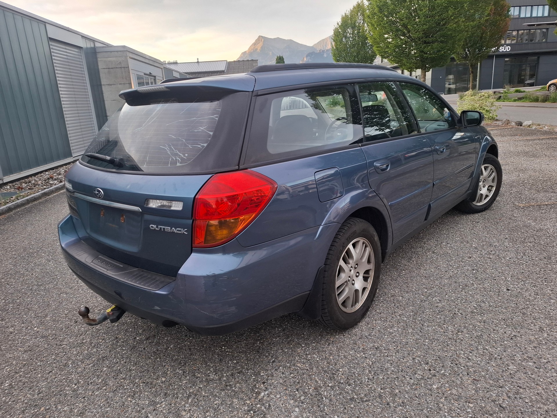 SUBARU Outback 2.5i AWD-image-8