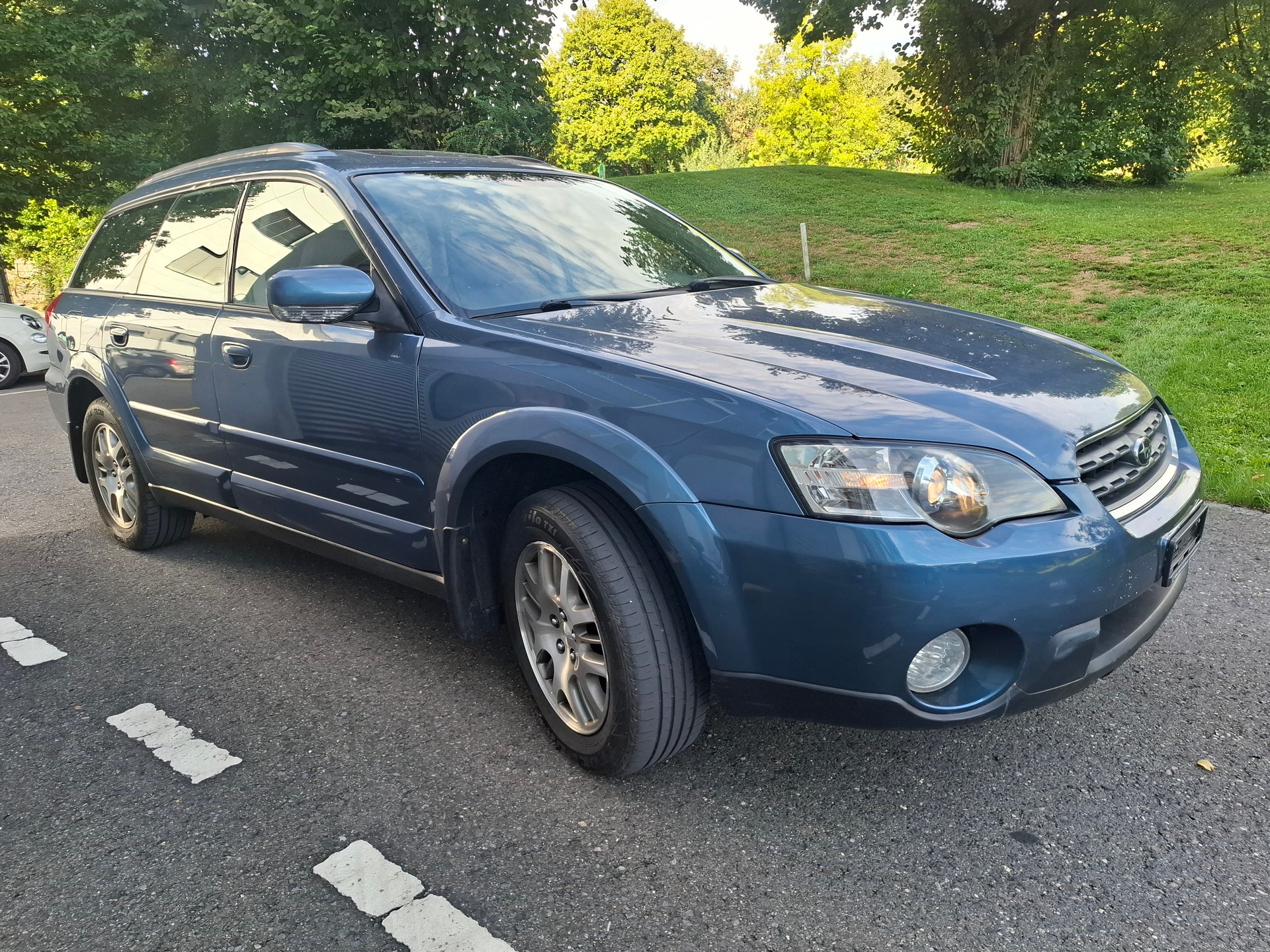 SUBARU Outback 2.5i AWD-image-2