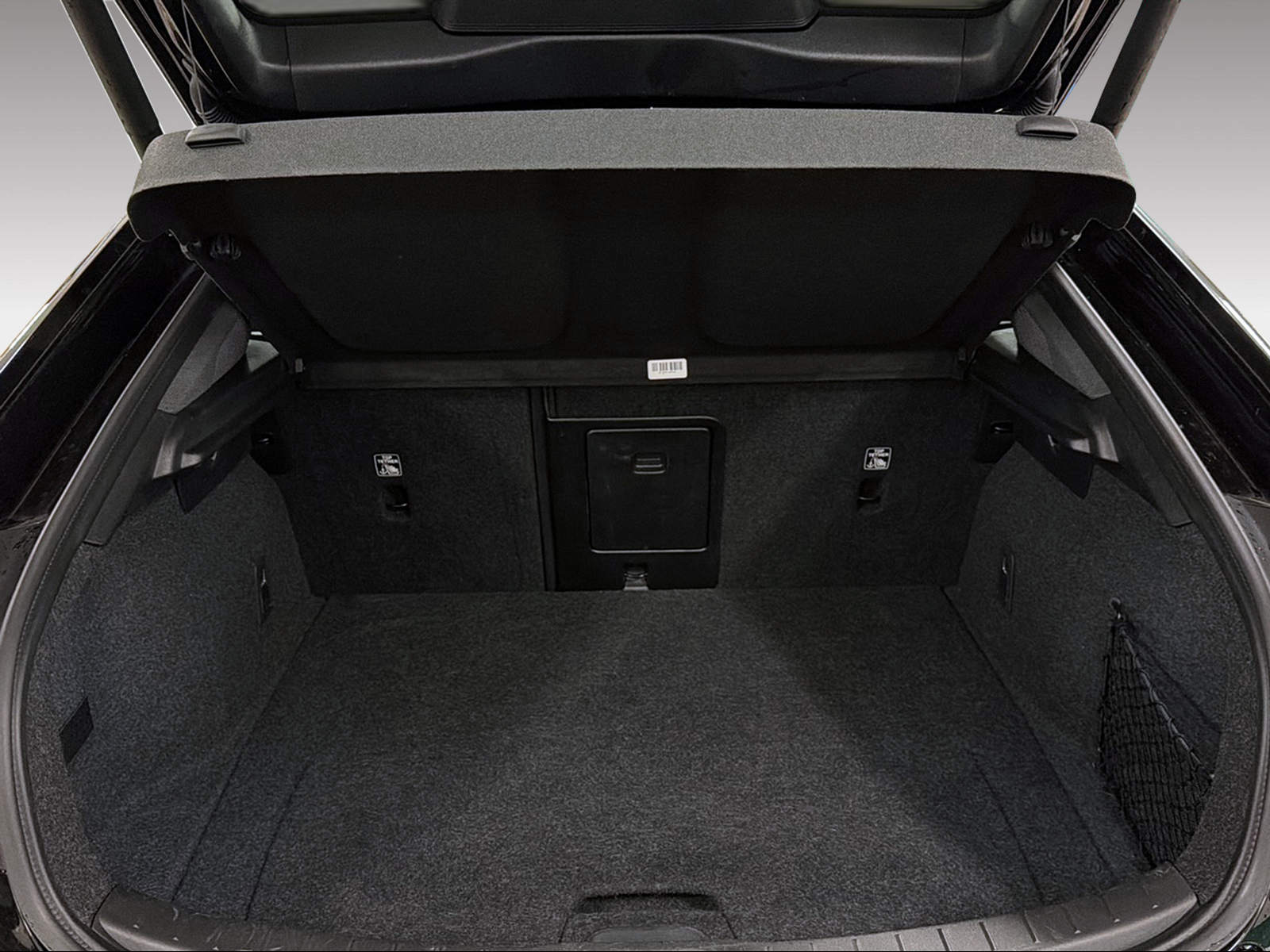 POLESTAR 2 Long Range Dual Motor Performance-image-5