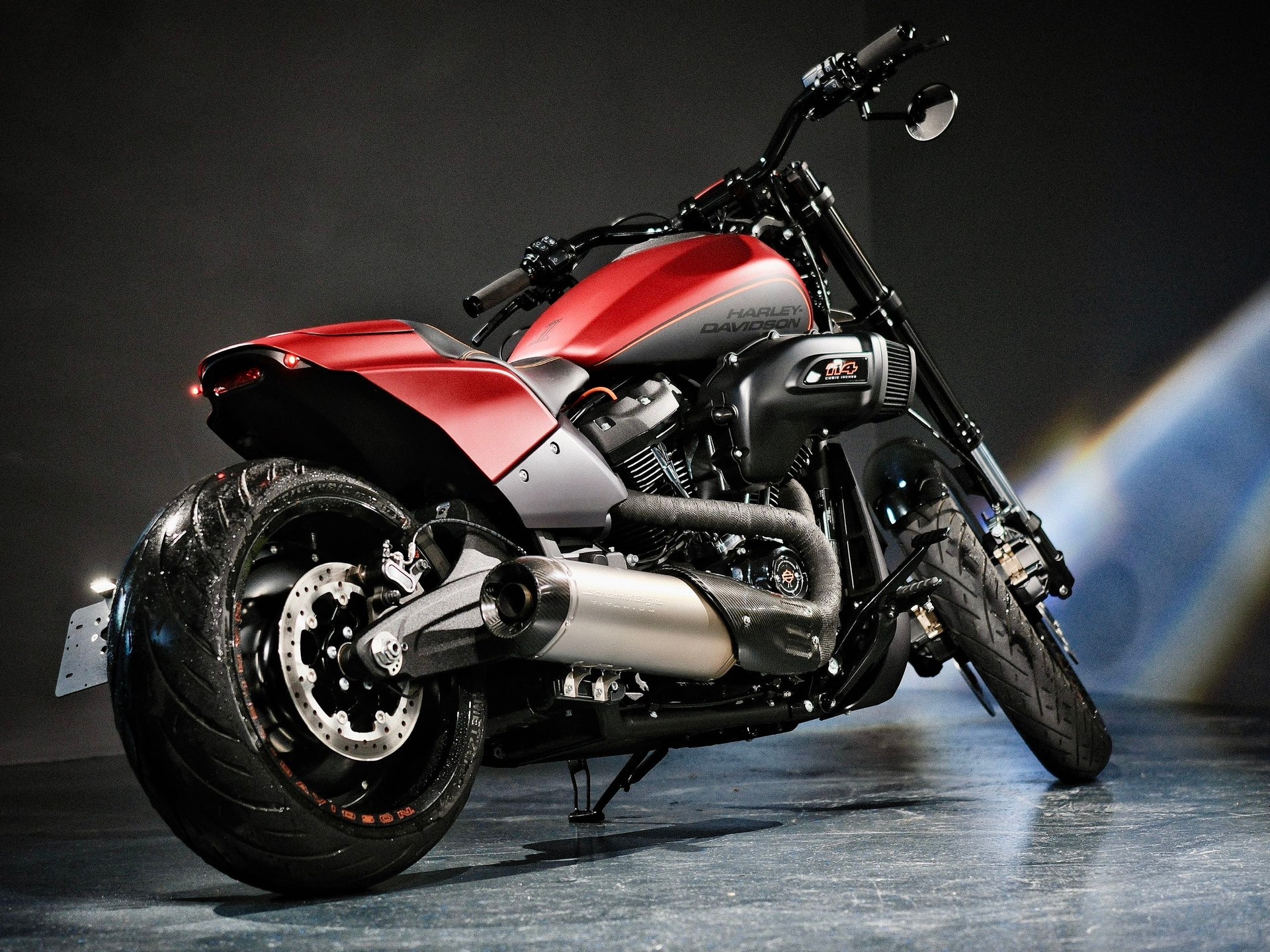 HARLEY-DAVIDSON FXDRS 114 ABS-showroom-element-2