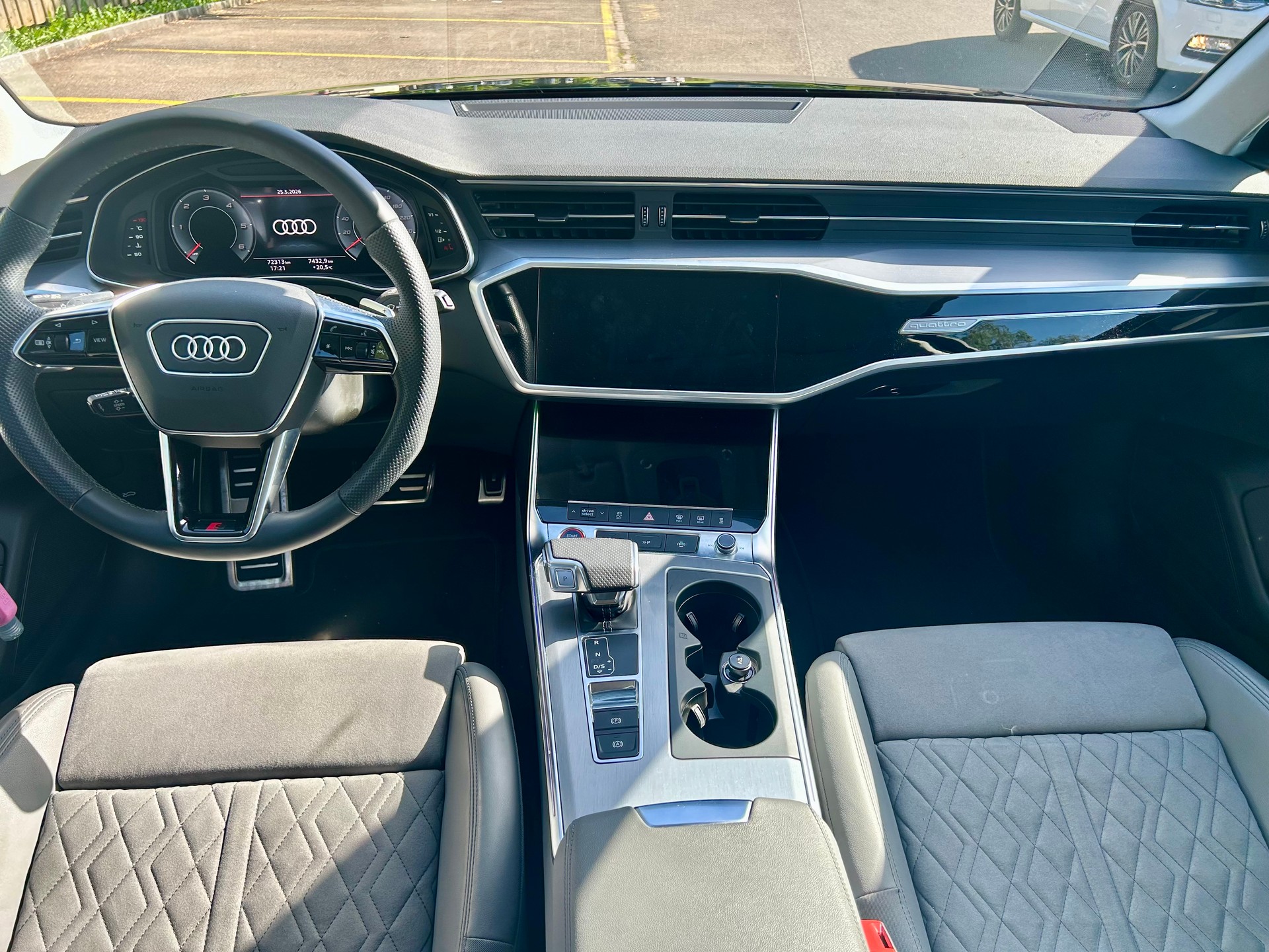 AUDI 3.0 V6 TDI quattro T-Tronic-image-4