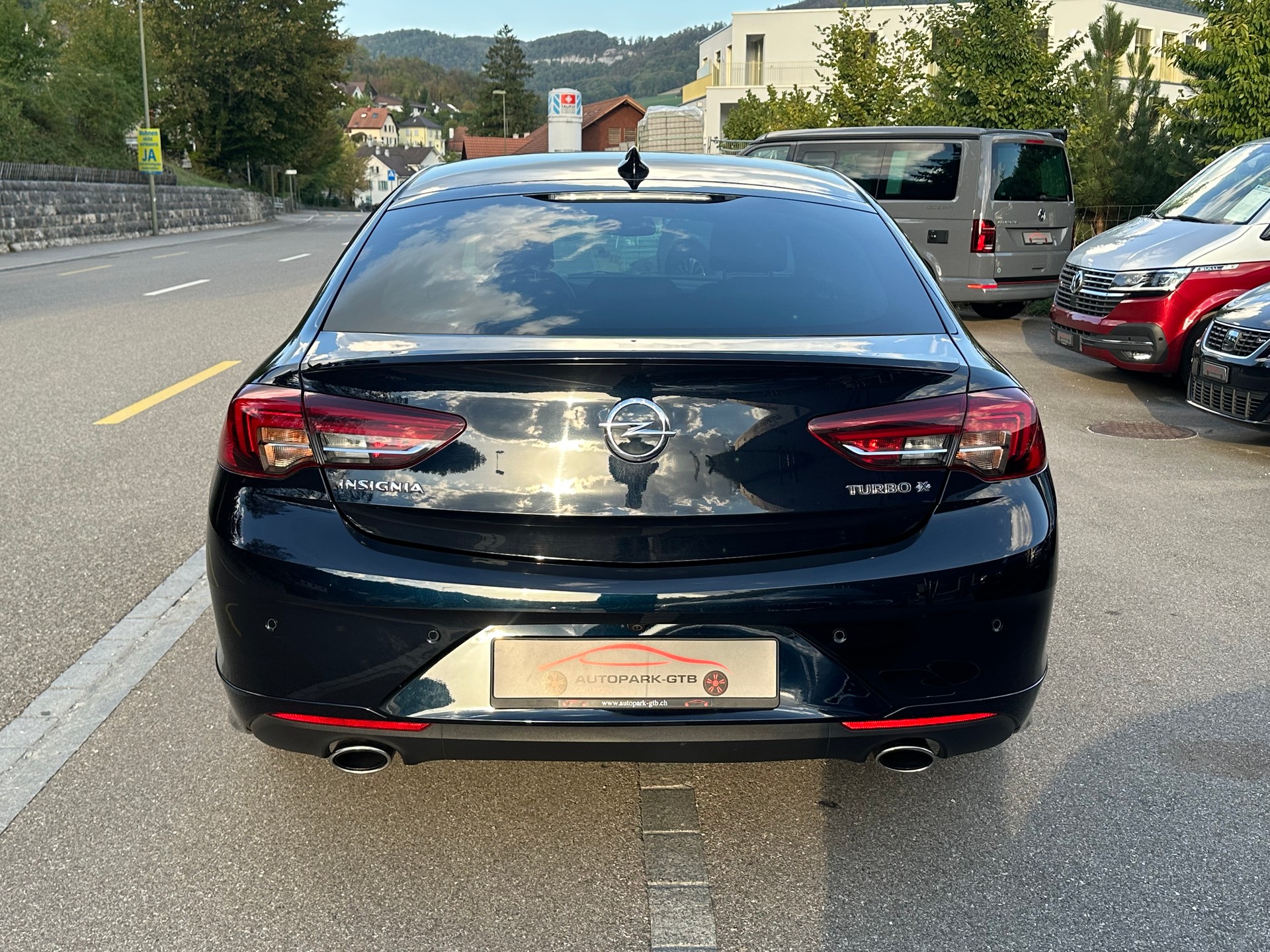 OPEL Insignia 2.0 T Grand Sport Excellence 4WD Automat.-image-7
