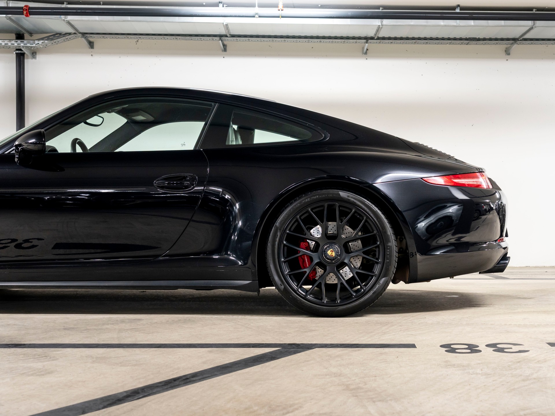 PORSCHE 911 Carrera 4 GTS PDK-image-6