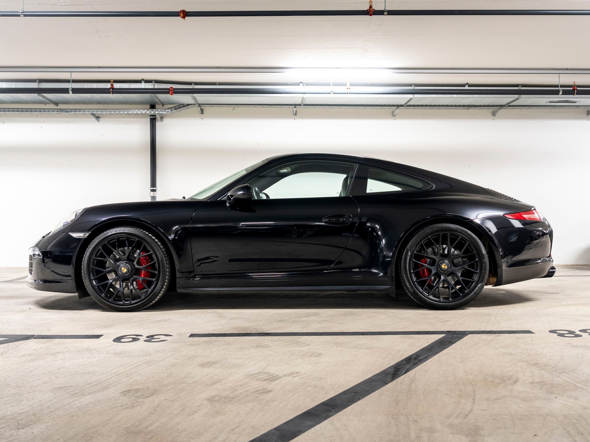 PORSCHE 911 Carrera 4 GTS PDK-image-1