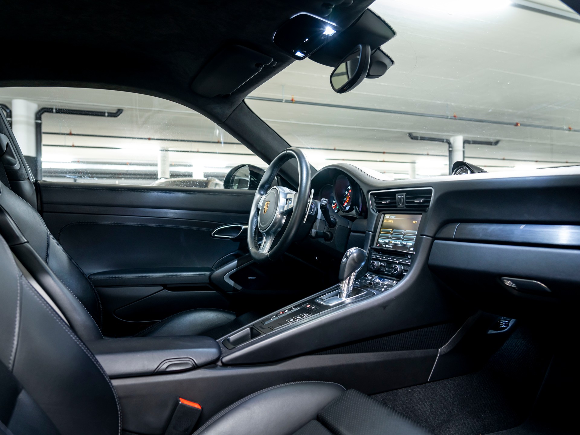 PORSCHE 911 Carrera 4 GTS PDK-image-18