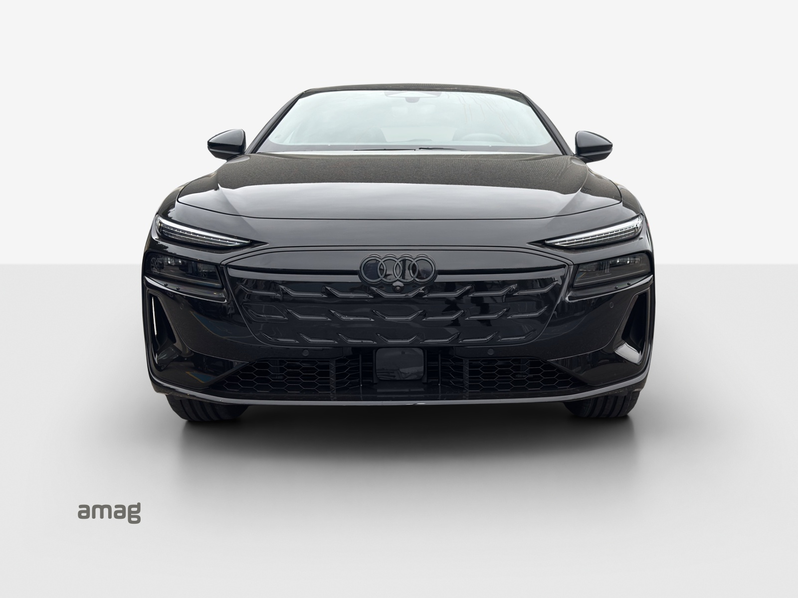 AUDI A6 Avant e-tron quattro-image-6