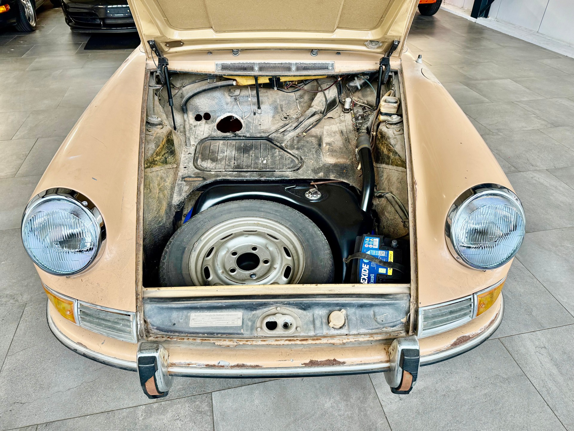 PORSCHE Coupé 1.6-image-5