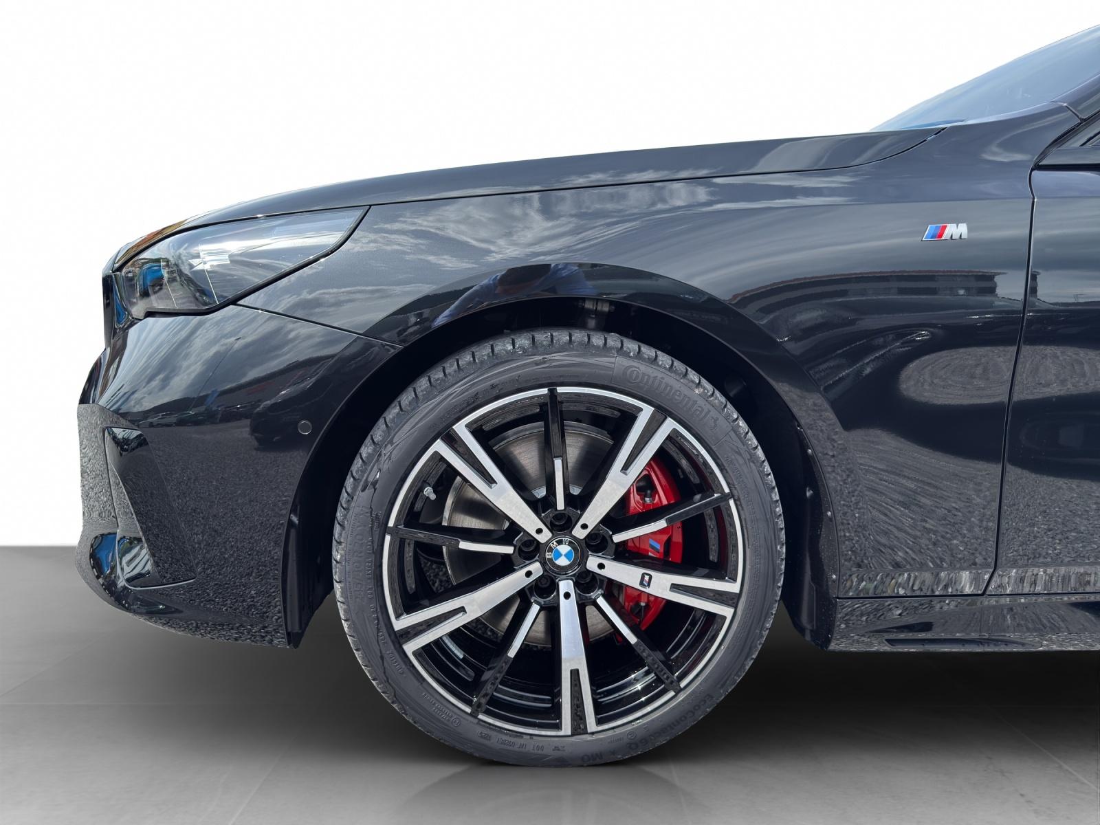 BMW 540d xDrive Touring M Sport Pro-image-18