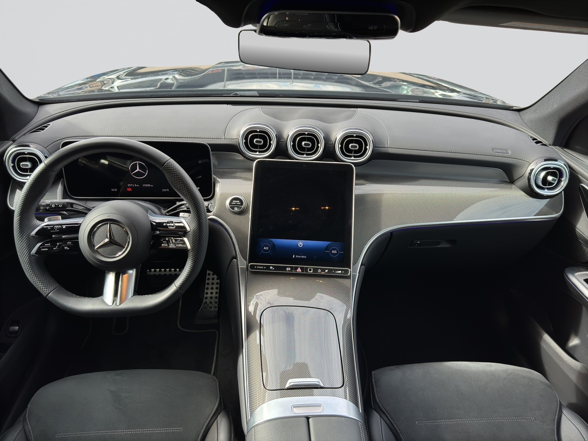 MERCEDES-BENZ GLC 300 d 4Matic 9G-Tronic AMG Edition-image-13