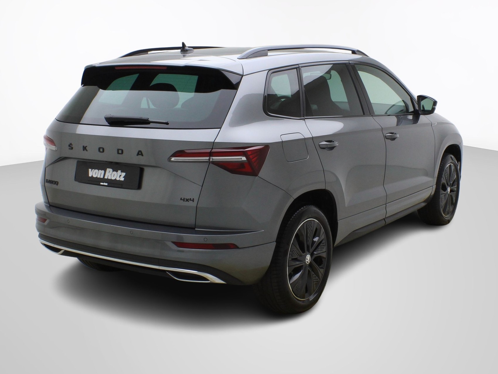 SKODA Karoq 2.0 TSI SportLine 4x4 DSG-image-3