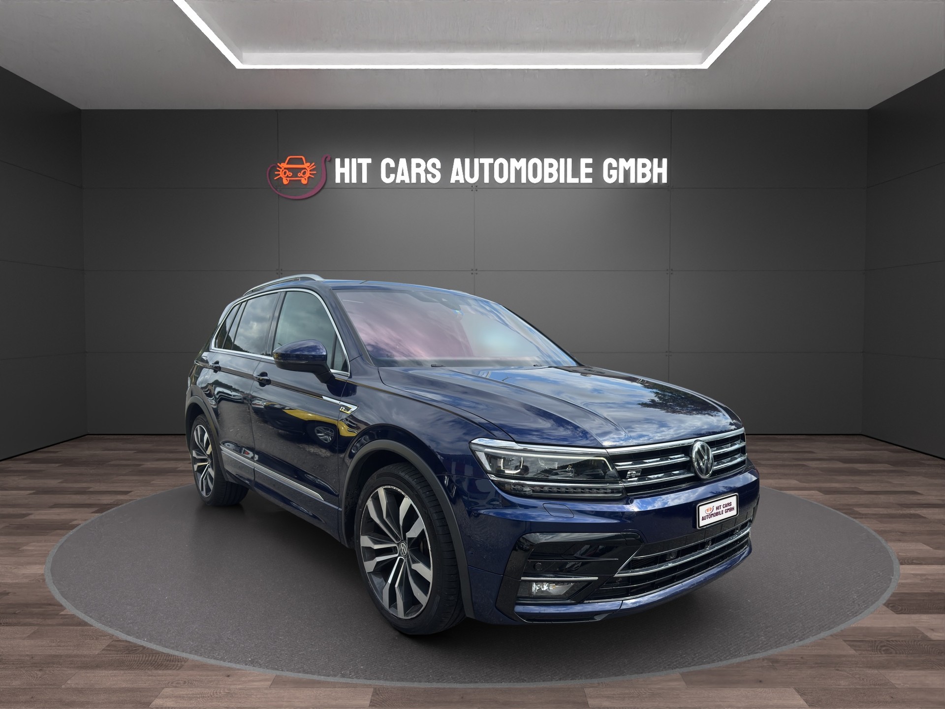 VW Tiguan 2.0 TDI SCR R-Line Highline 4Motion DSG-image-2