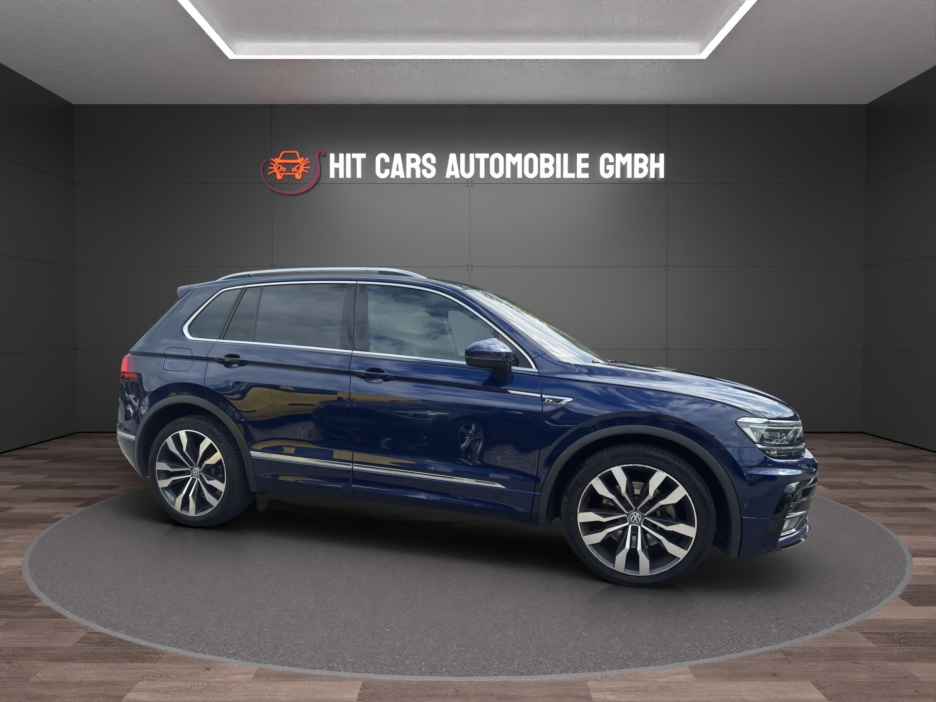 VW Tiguan 2.0 TDI SCR R-Line Highline 4Motion DSG-image-3