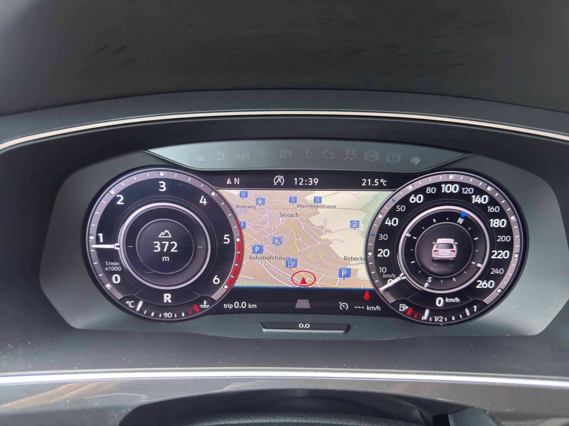 VW Tiguan 2.0 TDI SCR R-Line Highline 4Motion DSG-image-17