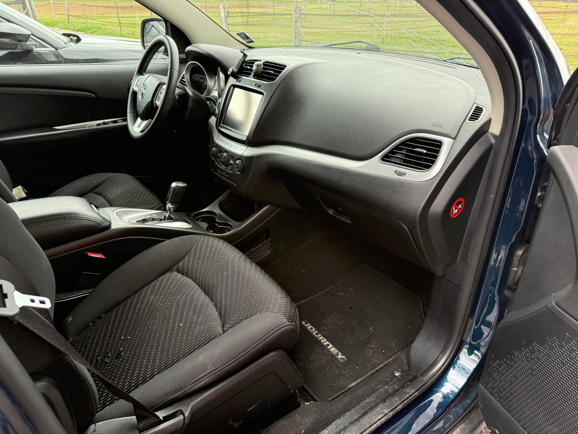 DODGE JOURNEY-image-8
