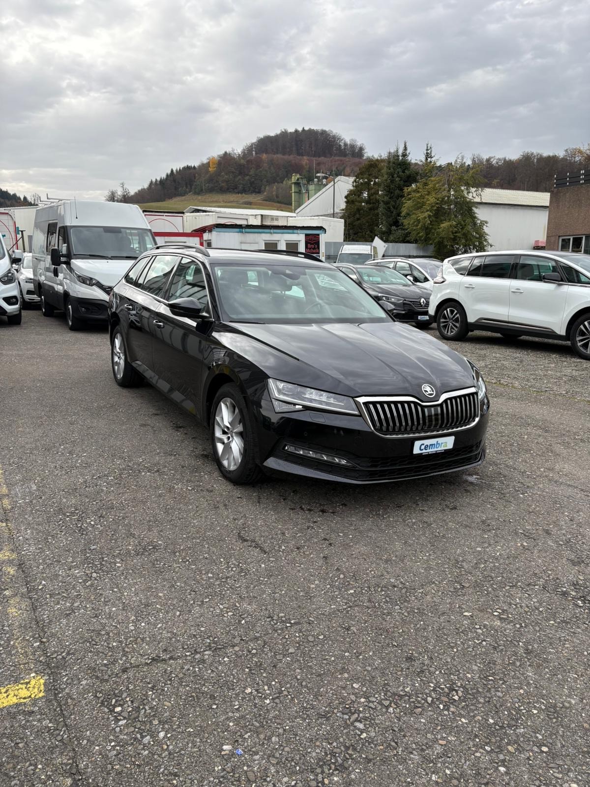 SKODA Superb Combi 2.0 TDi Ambition 4x4 DSG-image-2