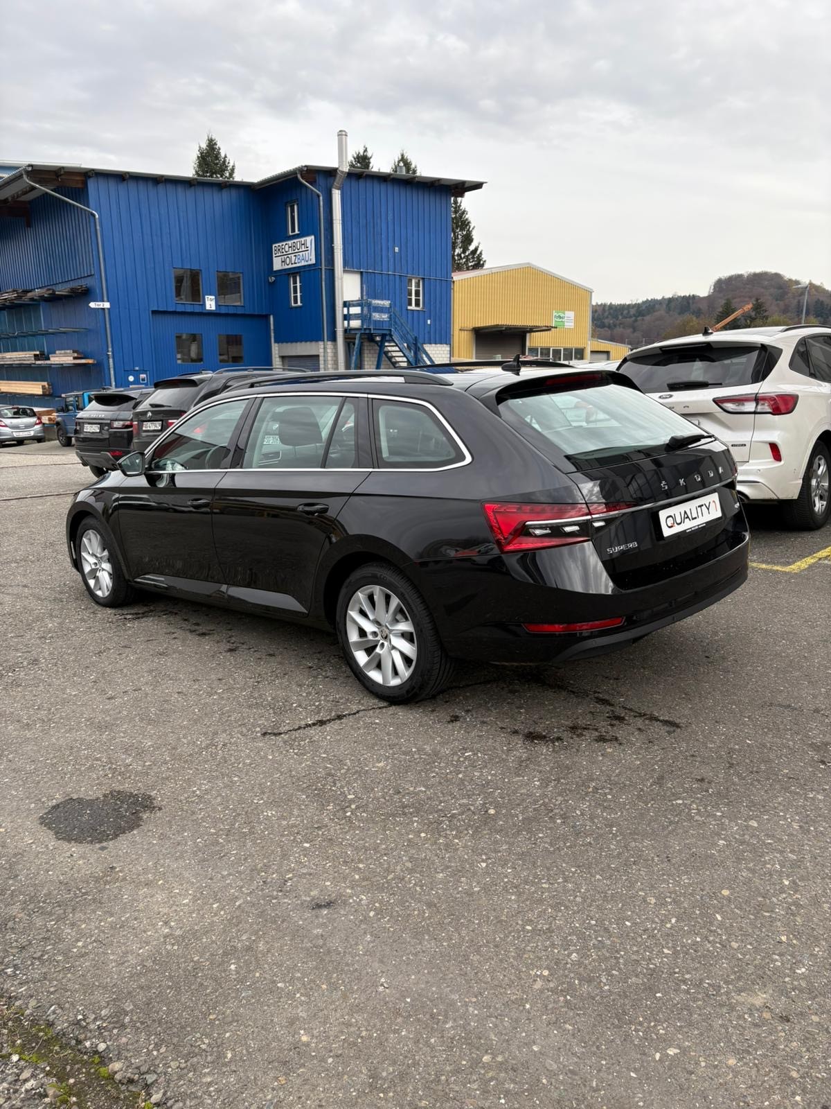 SKODA Superb Combi 2.0 TDi Ambition 4x4 DSG-image-7