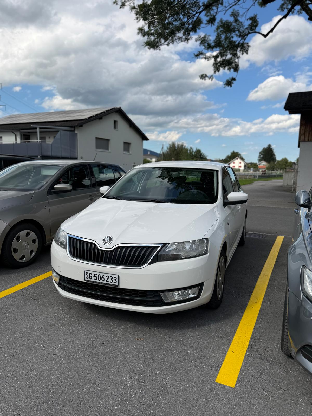 SKODA 1.2 TSI Active-image-2