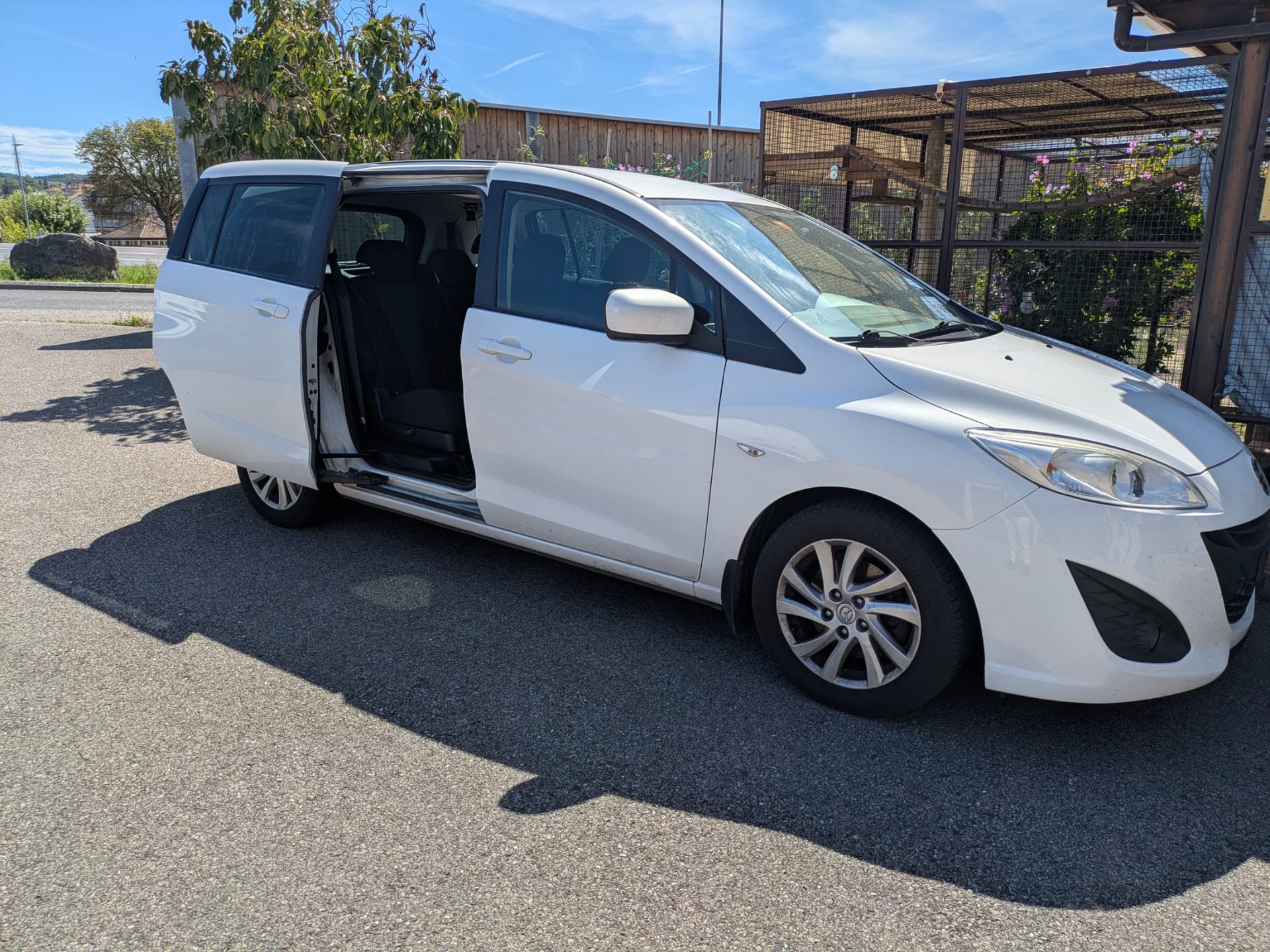 MAZDA 1.6 CD Exclusive-image-1