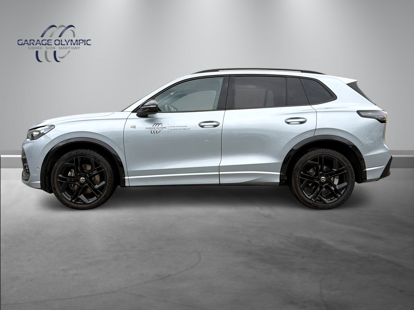 VW Tiguan 2.0 TDI SCR R-Line DSG-showroom-element-2