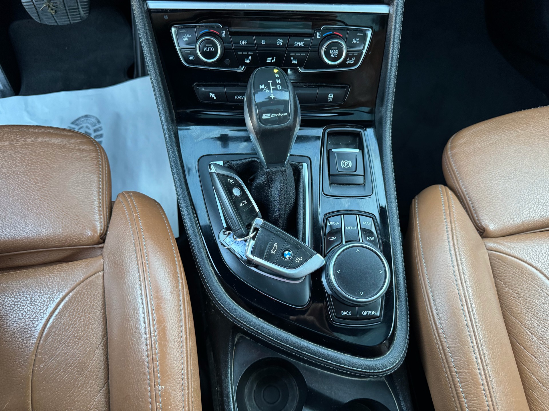 BMW 225xe iPerformance Active Tourer Luxury Line Aut.-image-25
