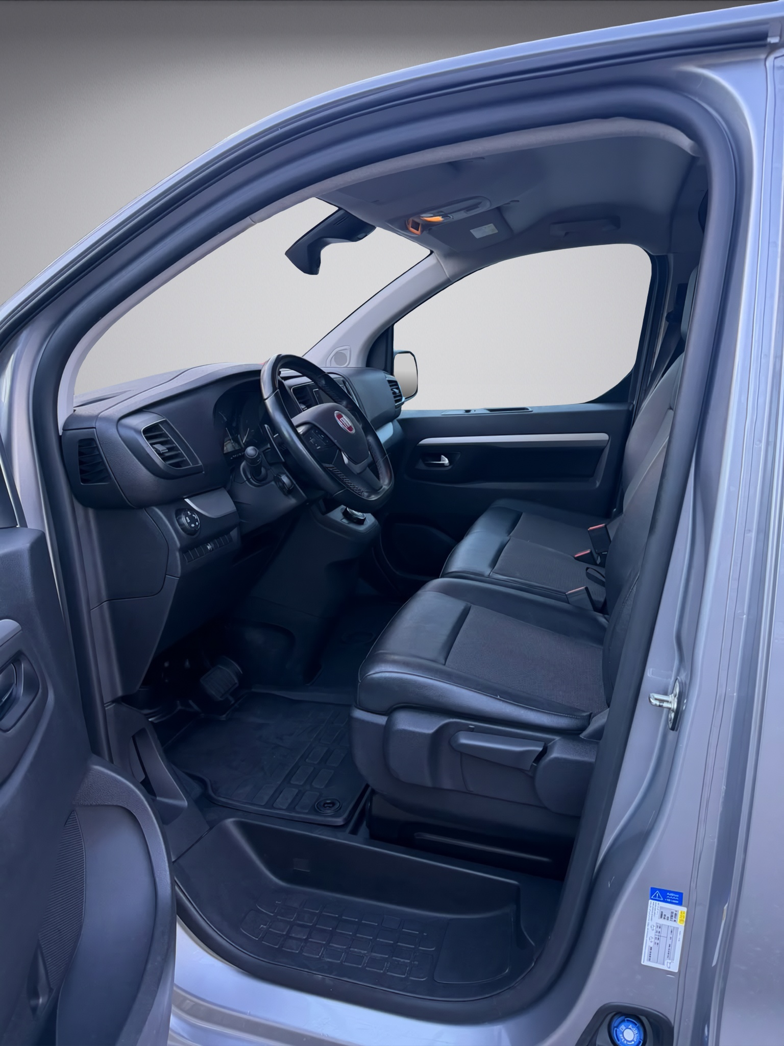 FIAT Scudo 2.0 MJ L3 Business AT * 1234 kg Nutzlast * Klima * 3 Sitzer * Automat *-image-10