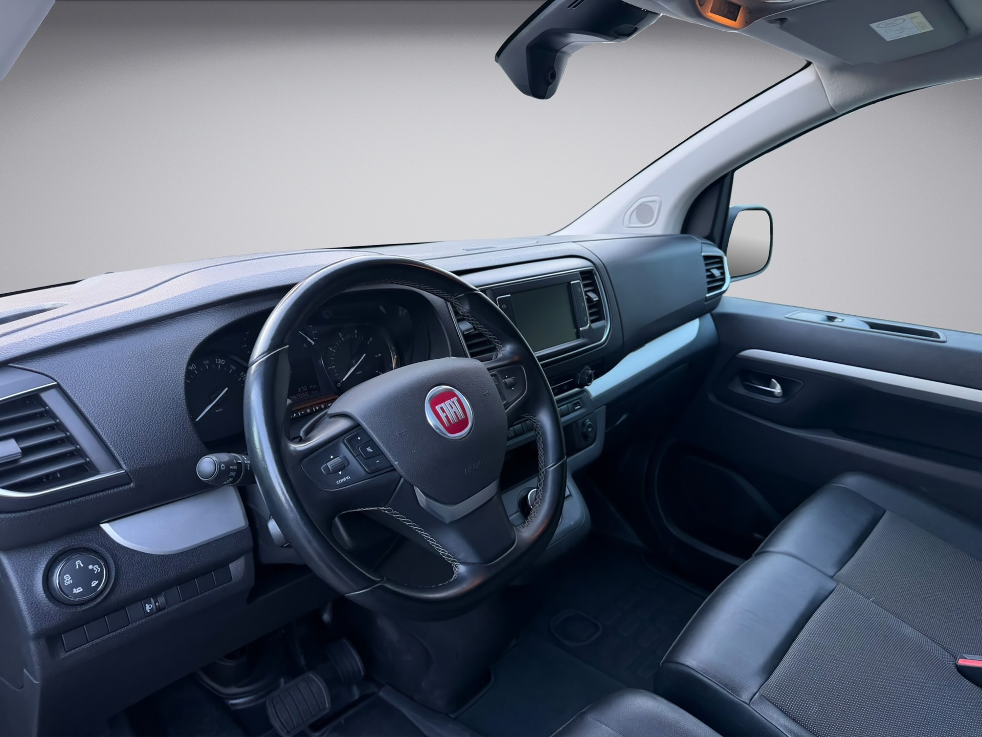FIAT Scudo 2.0 MJ L3 Business AT * 1234 kg Nutzlast * Klima * 3 Sitzer * Automat *-image-9