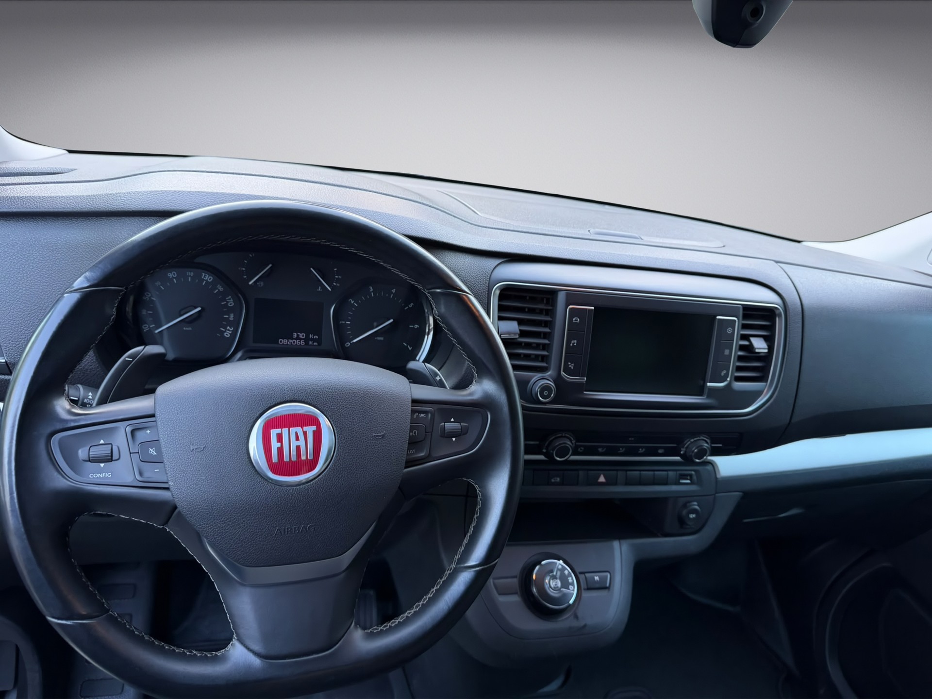 FIAT Scudo 2.0 MJ L3 Business AT * 1234 kg Nutzlast * Klima * 3 Sitzer * Automat *-image-8