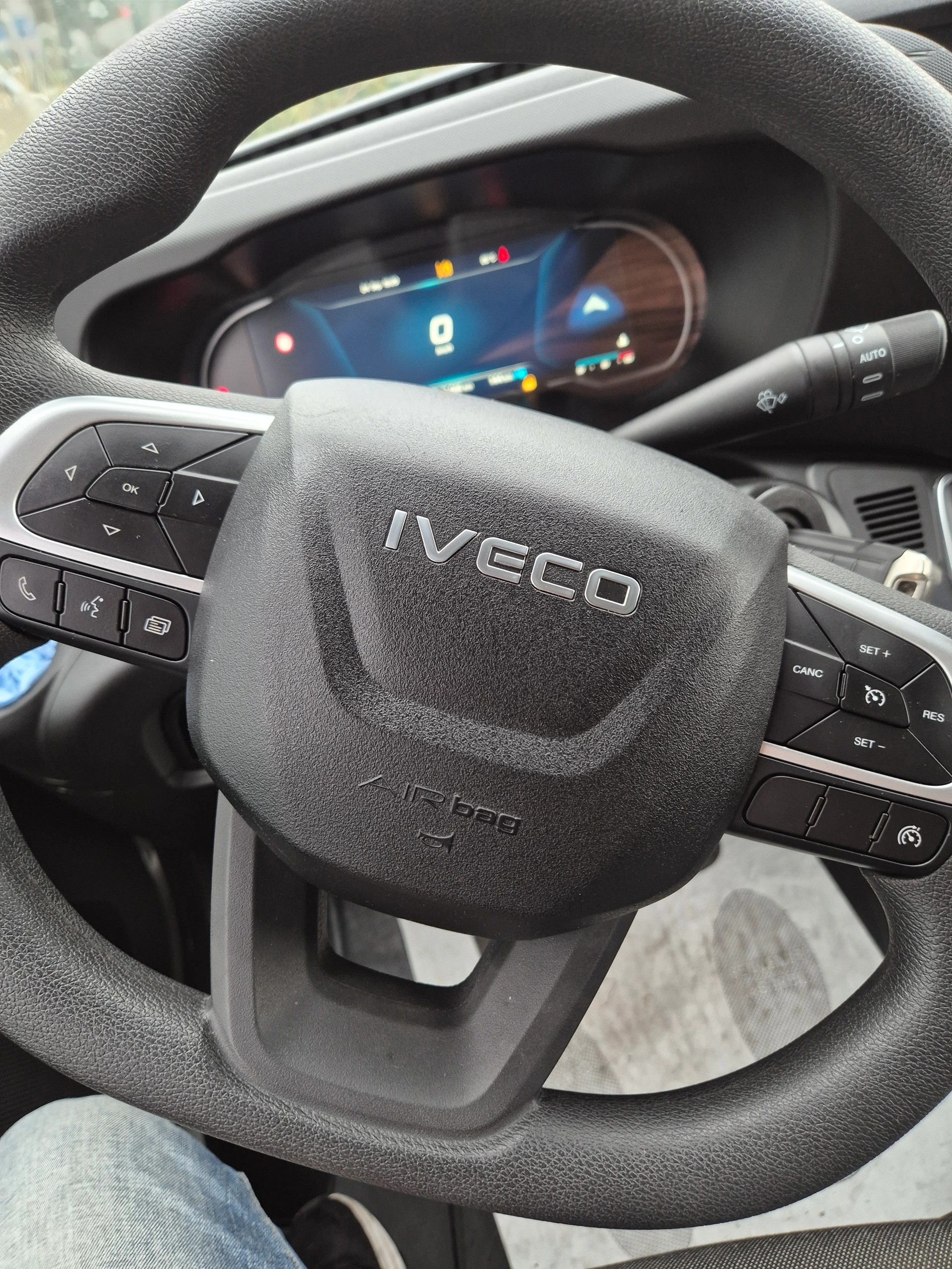 IVECO 35 S 18H A8 D-image-4