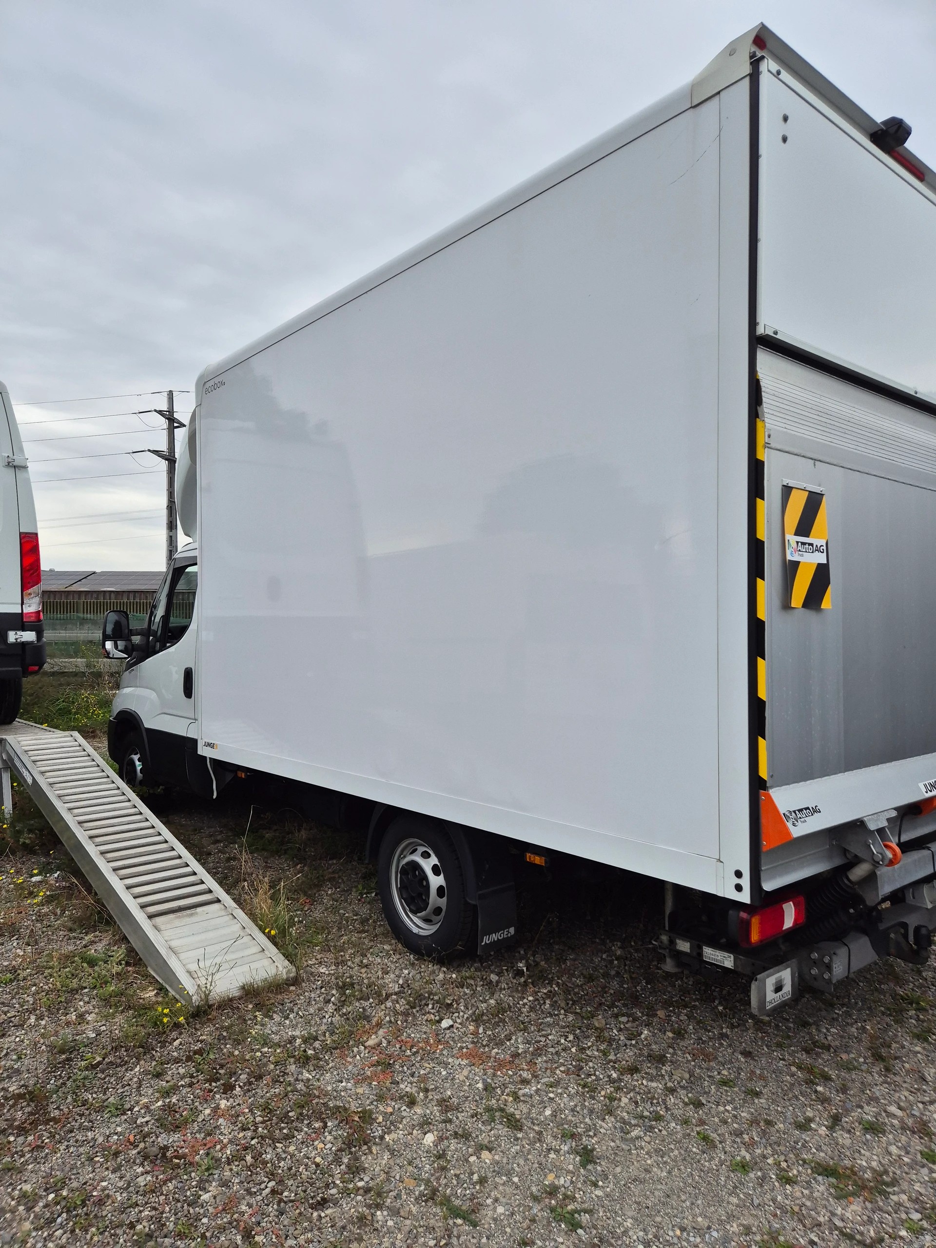IVECO 35 S 18H A8 D-image-1