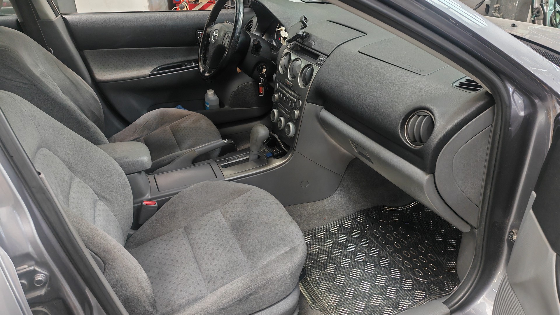 MAZDA 6 2.0 16V Exclusive-image-4