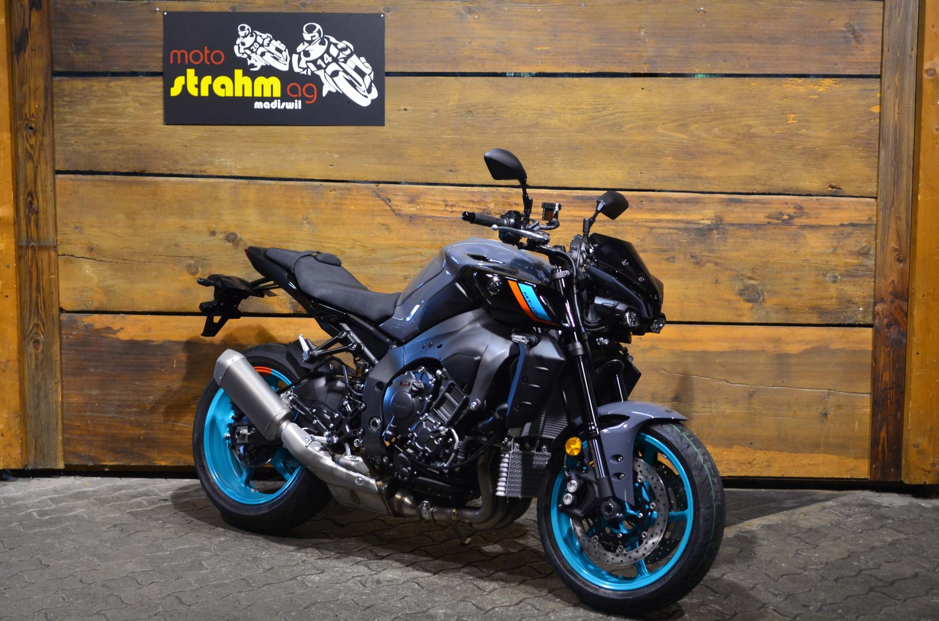 YAMAHA MT-10 ABS